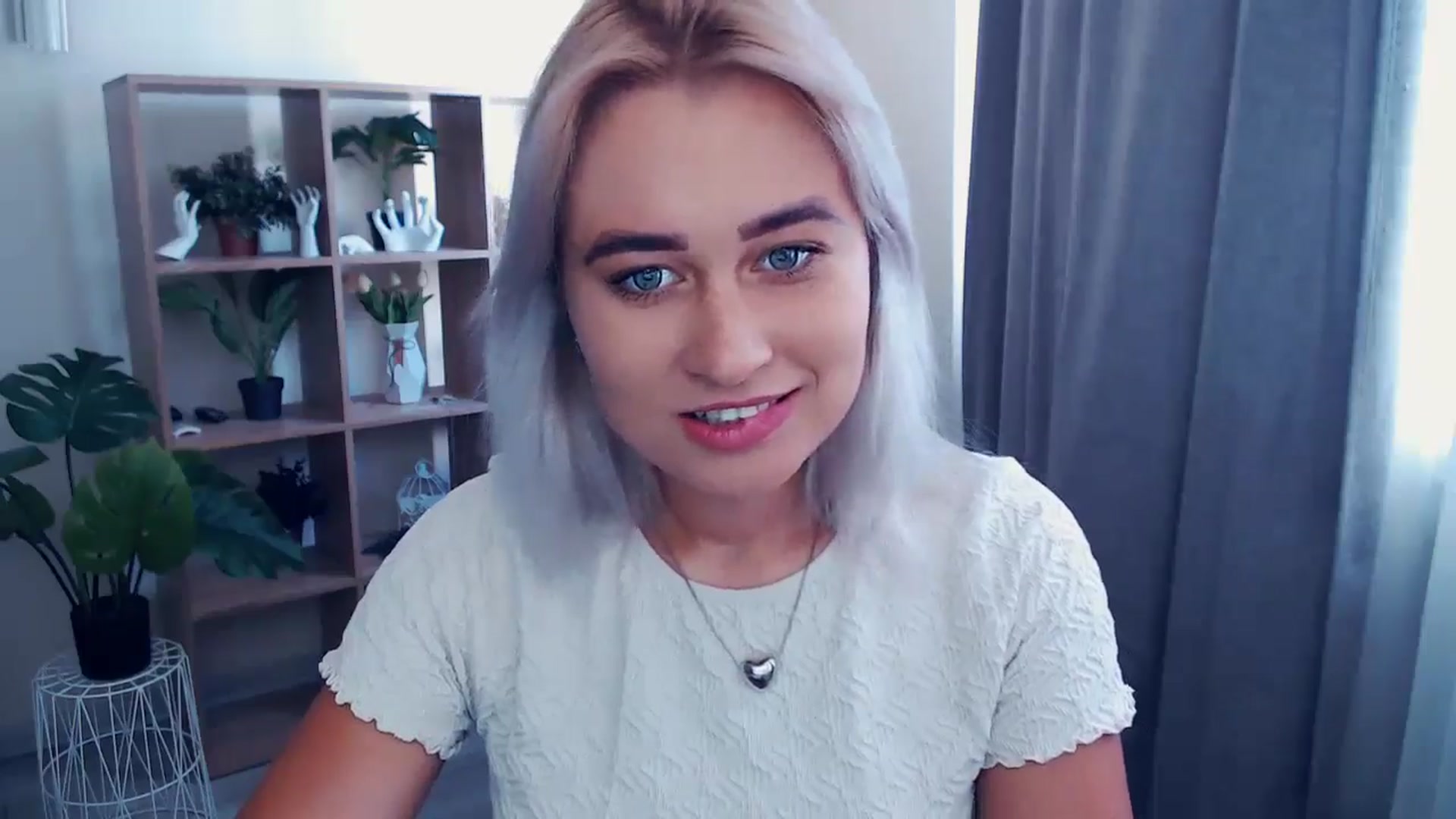 Gallery image thumbnail from Kukla_kolduna's myfreecams stream on, 06/21/2024, 14:32 image 13 of 20