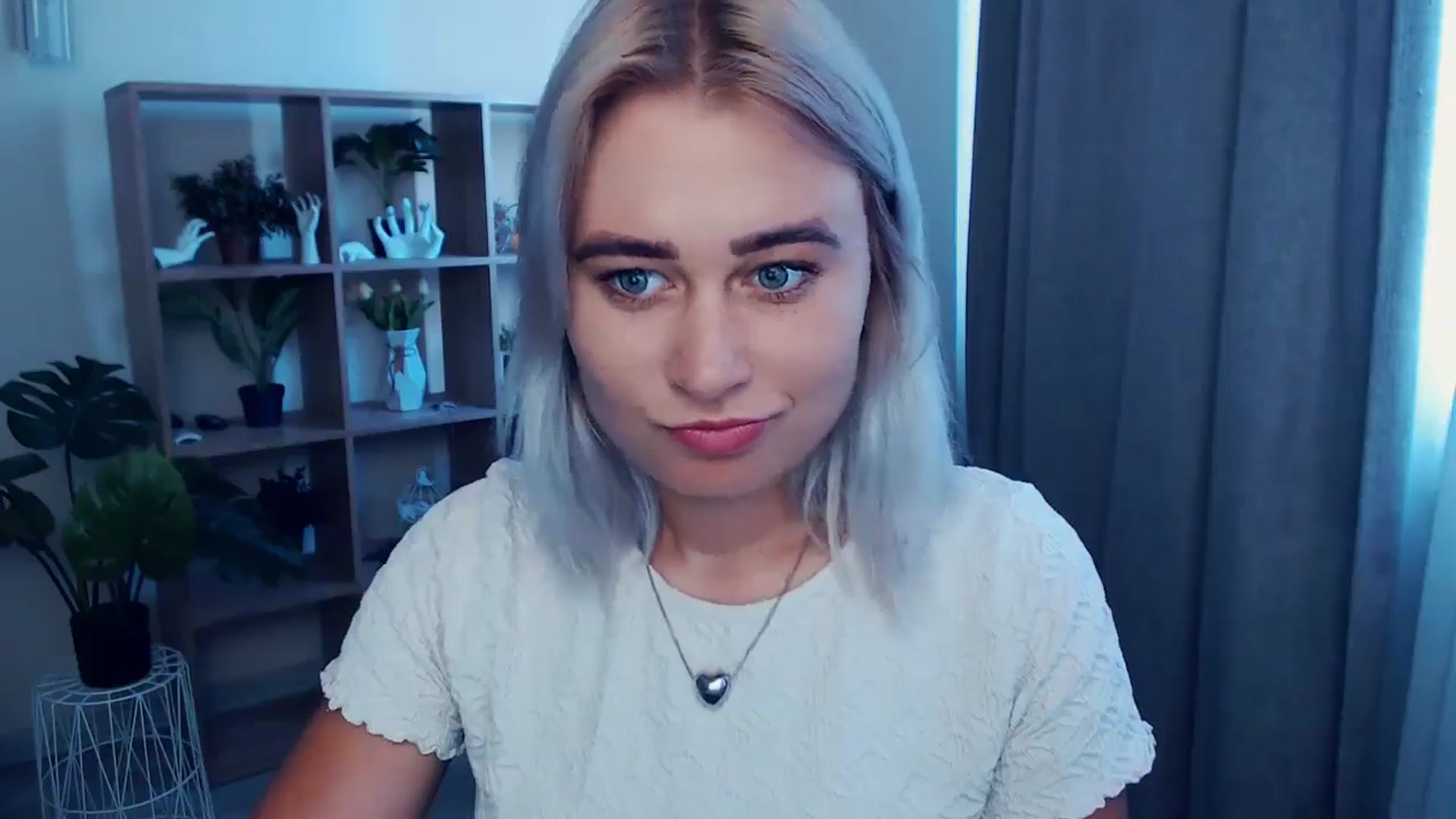 Gallery image thumbnail from Kukla_kolduna's myfreecams stream on, 06/21/2024, 16:13 image 8 of 20