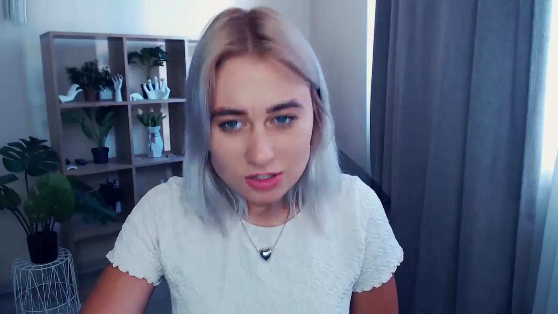 Gallery image thumbnail from Kukla_kolduna's myfreecams stream on, 06/21/2024, 16:13 image 18 of 20