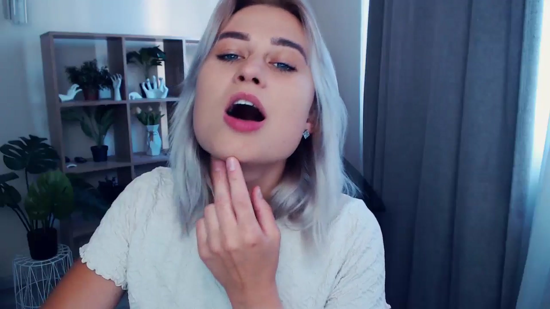 Gallery image thumbnail from Kukla_kolduna's myfreecams stream on, 06/21/2024, 16:55 image 12 of 20