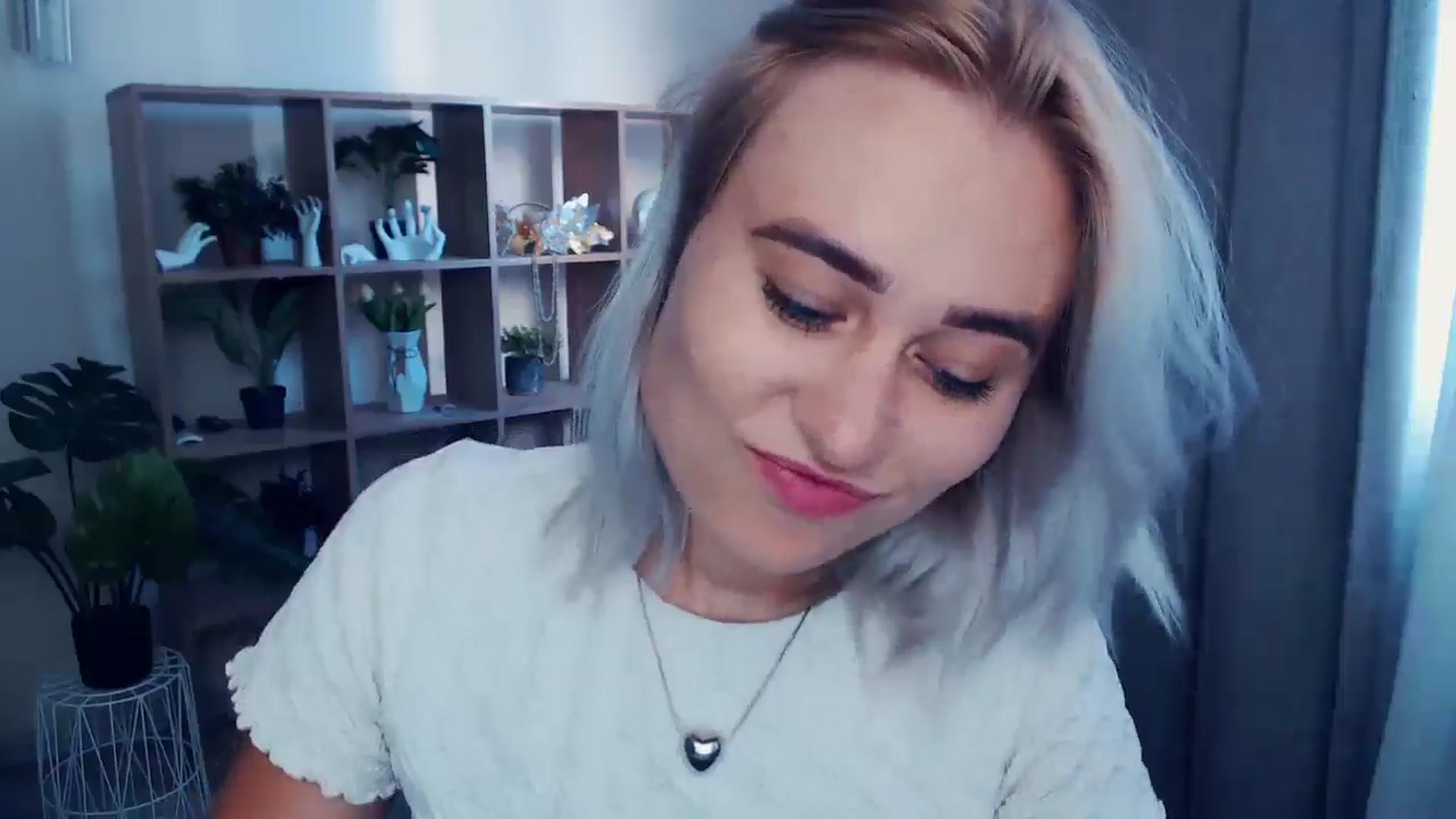 Gallery image thumbnail from Kukla_kolduna's myfreecams stream on, 06/21/2024, 16:55 image 9 of 20