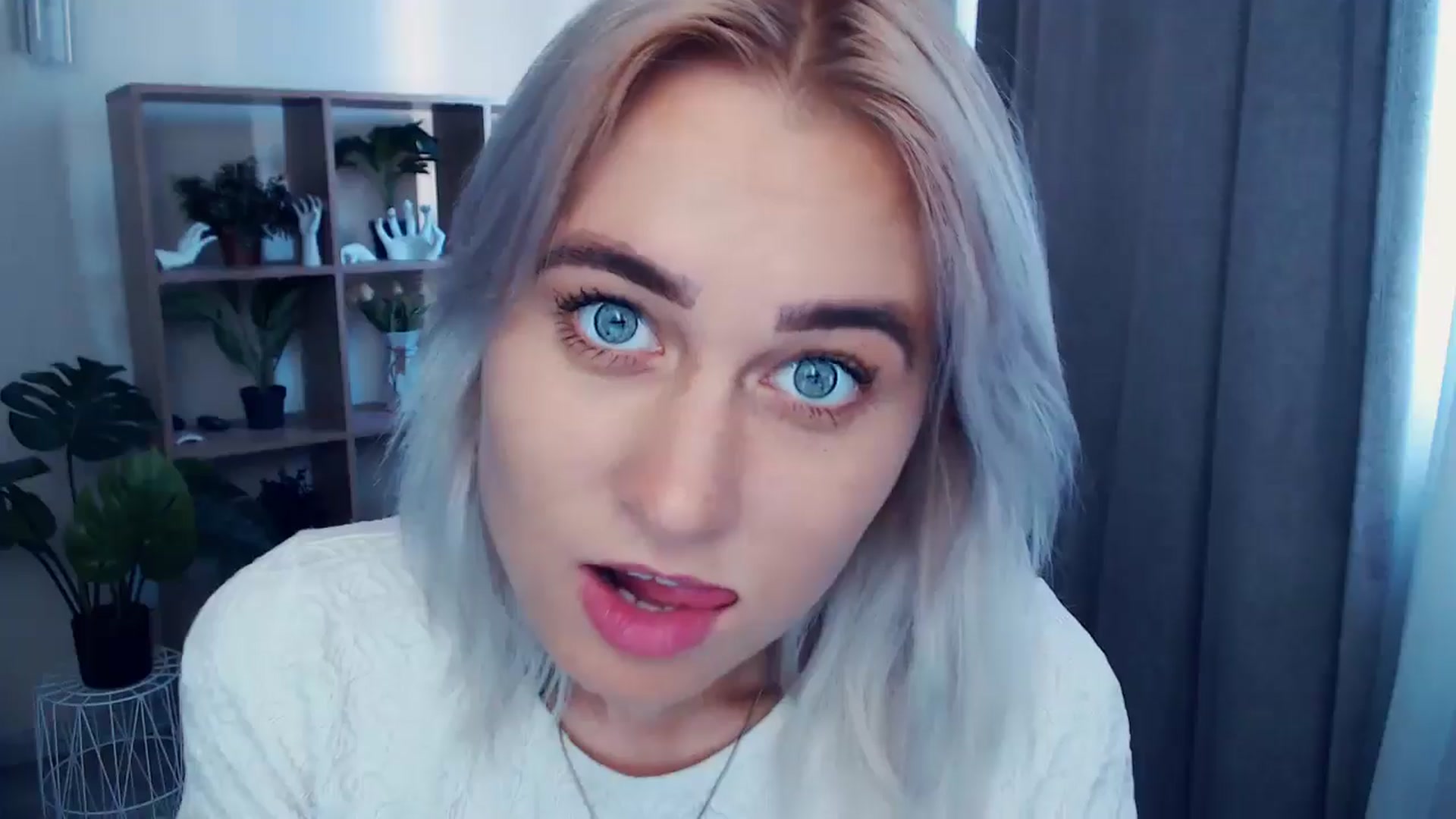Gallery image thumbnail from Kukla_kolduna's myfreecams stream on, 06/21/2024, 16:55 image 13 of 20