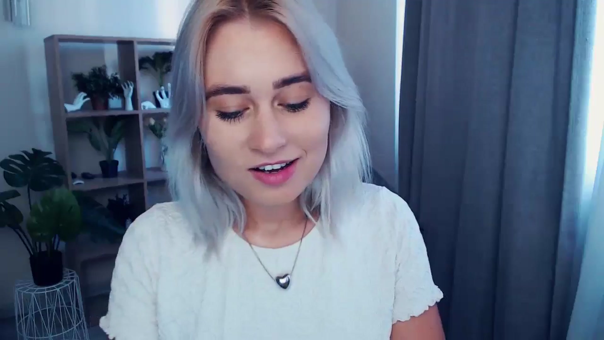 Gallery image thumbnail from Kukla_kolduna's myfreecams stream on, 06/21/2024, 16:55 image 8 of 20