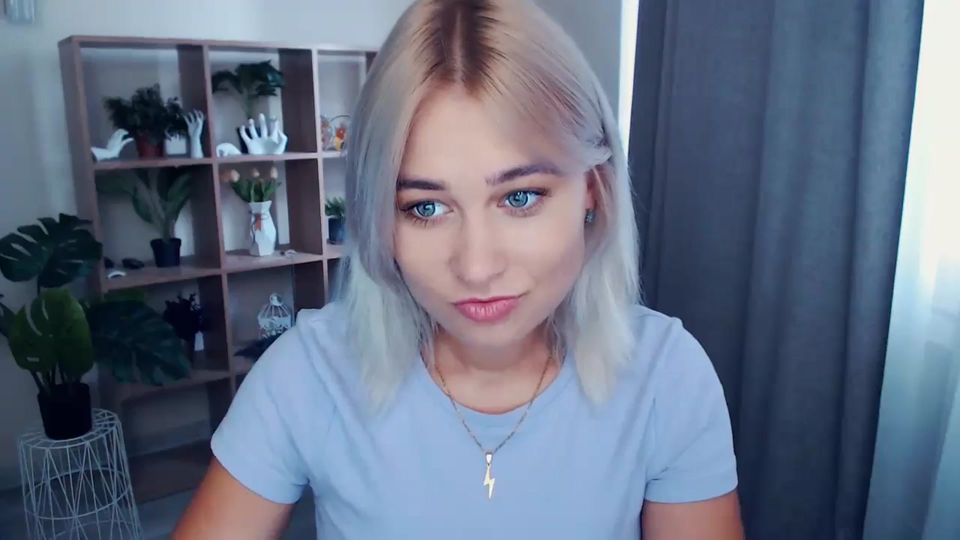 Gallery image thumbnail from Kukla_kolduna's myfreecams stream on, 06/23/2024, 11:39 image 18 of 20