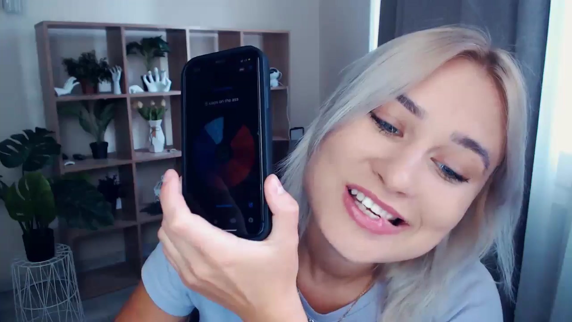 Gallery image thumbnail from Kukla_kolduna's myfreecams stream on, 06/23/2024, 11:39 image 19 of 20