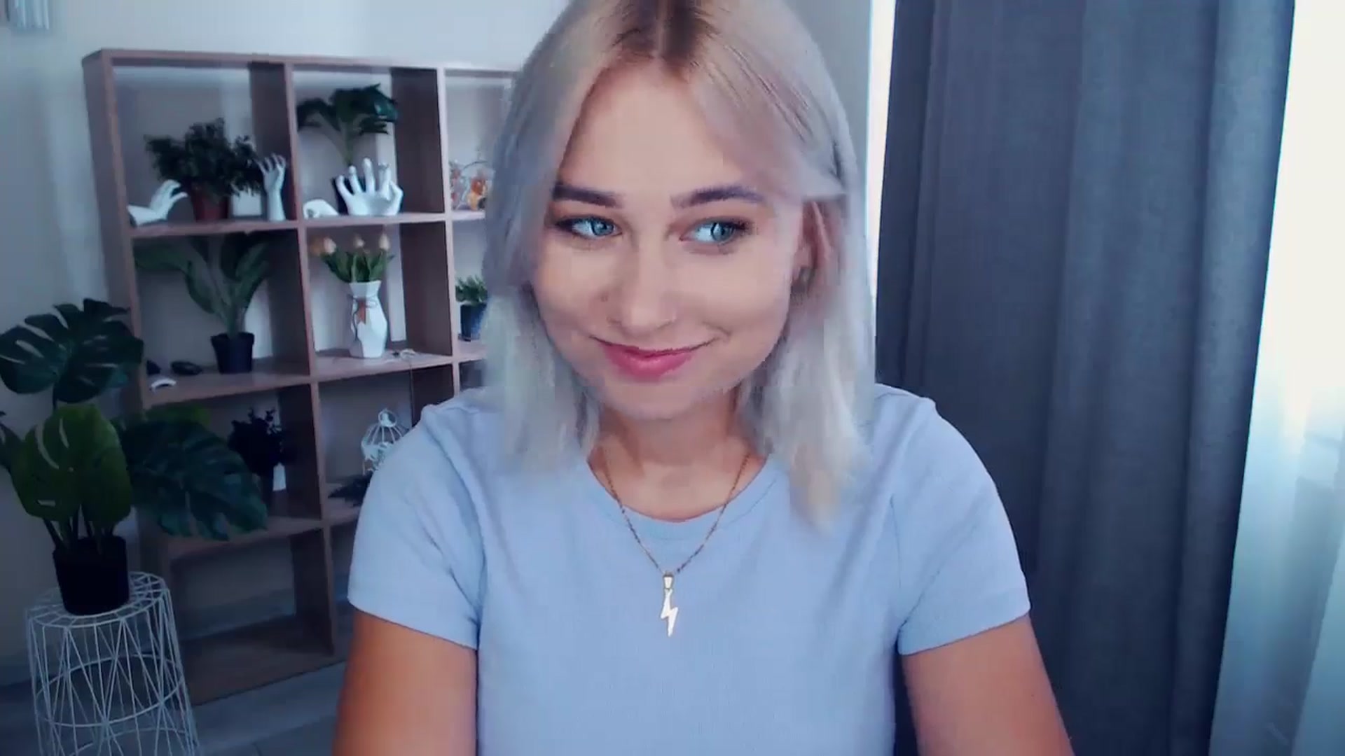 Gallery image thumbnail from Kukla_kolduna's myfreecams stream on, 06/23/2024, 11:39 image 13 of 20