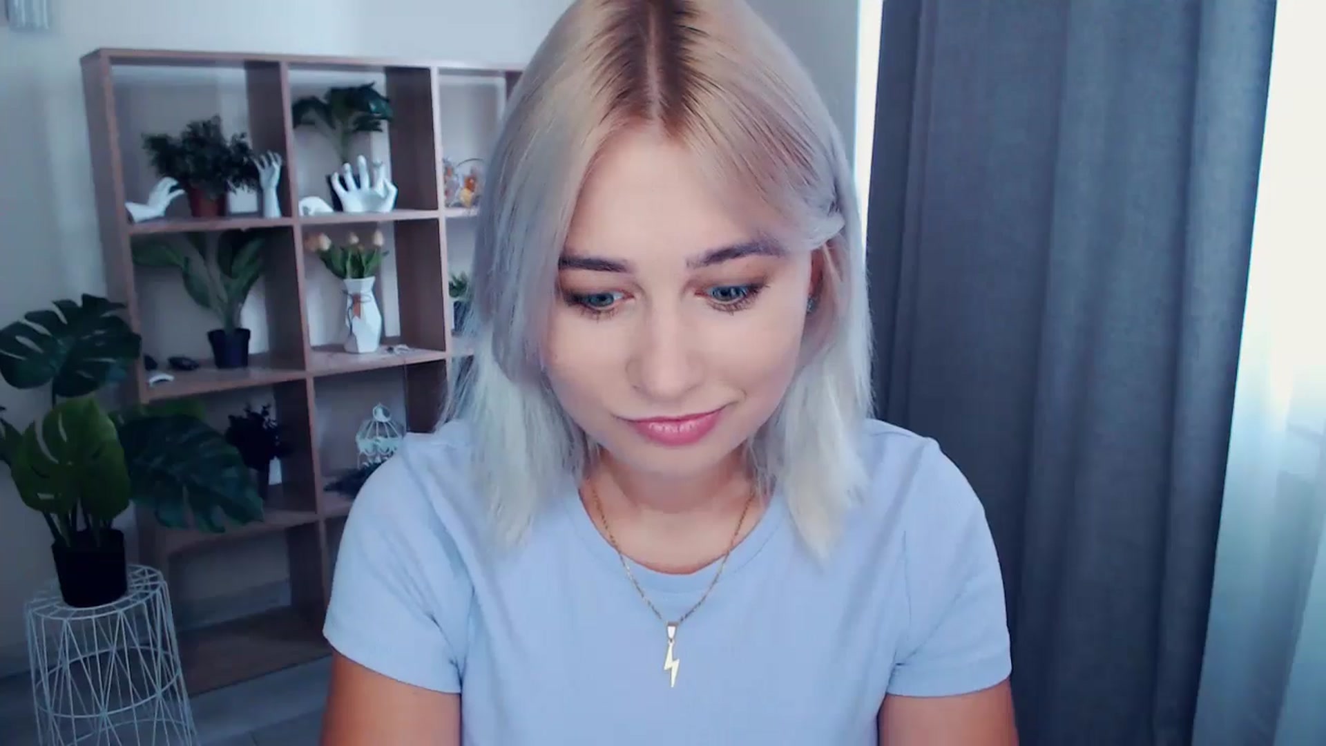Gallery image thumbnail from Kukla_kolduna's myfreecams stream on, 06/23/2024, 11:39 image 17 of 20