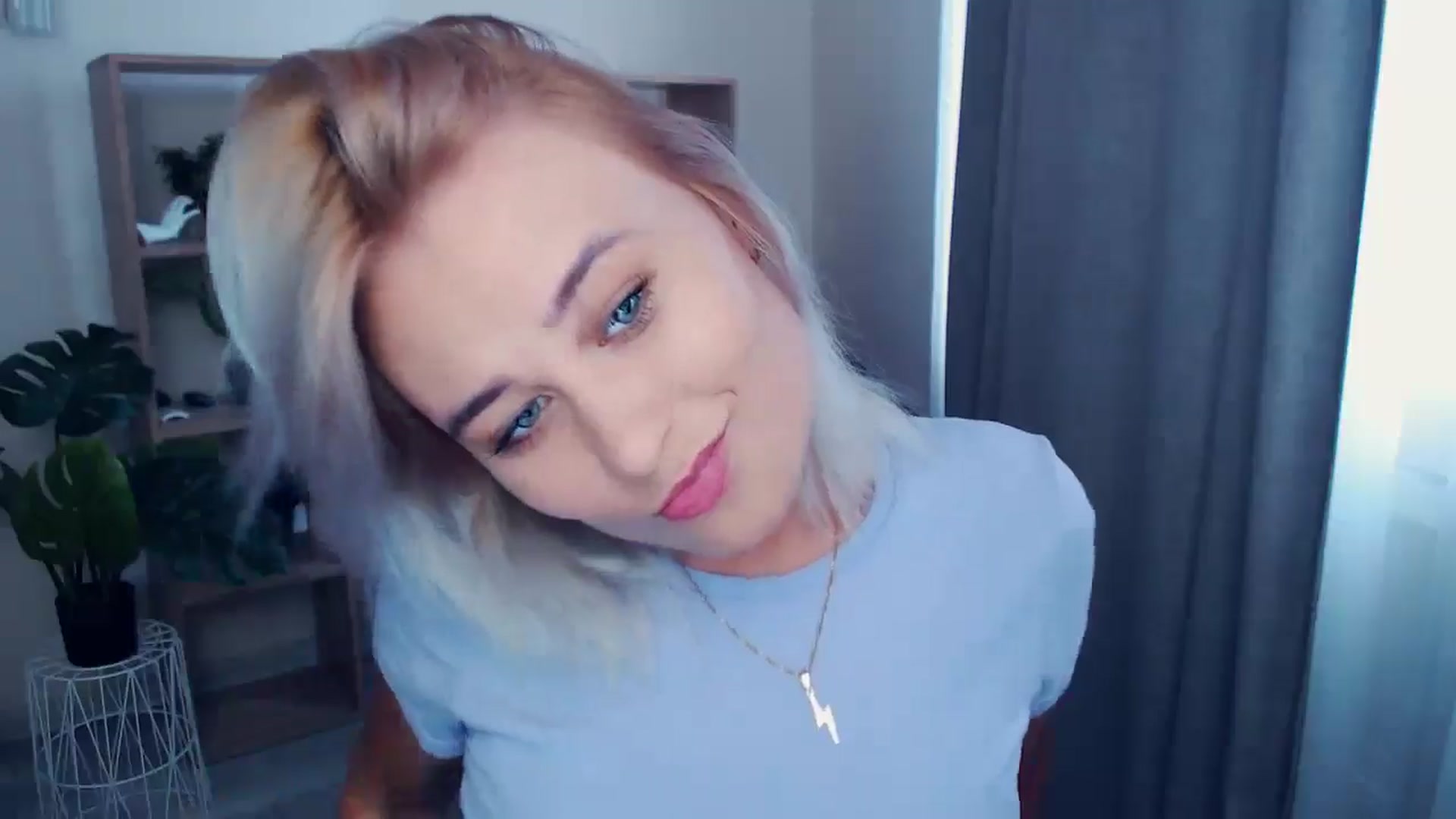Gallery image thumbnail from Kukla_kolduna's myfreecams stream on, 06/23/2024, 12:16 image 8 of 20