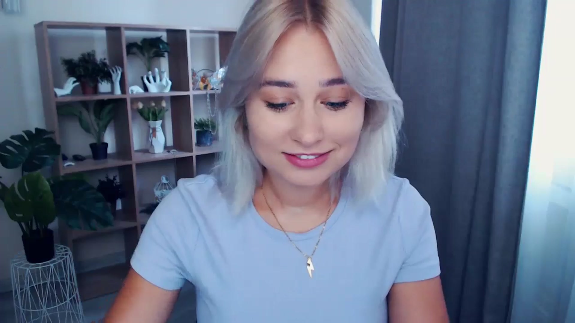 Gallery image thumbnail from Kukla_kolduna's myfreecams stream on, 06/23/2024, 12:16 image 12 of 20