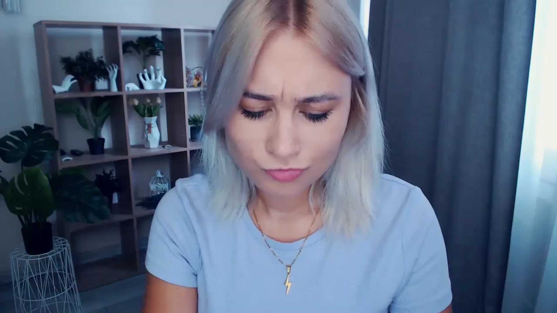 Gallery image thumbnail from Kukla_kolduna's myfreecams stream on, 06/23/2024, 12:16 image 2 of 20