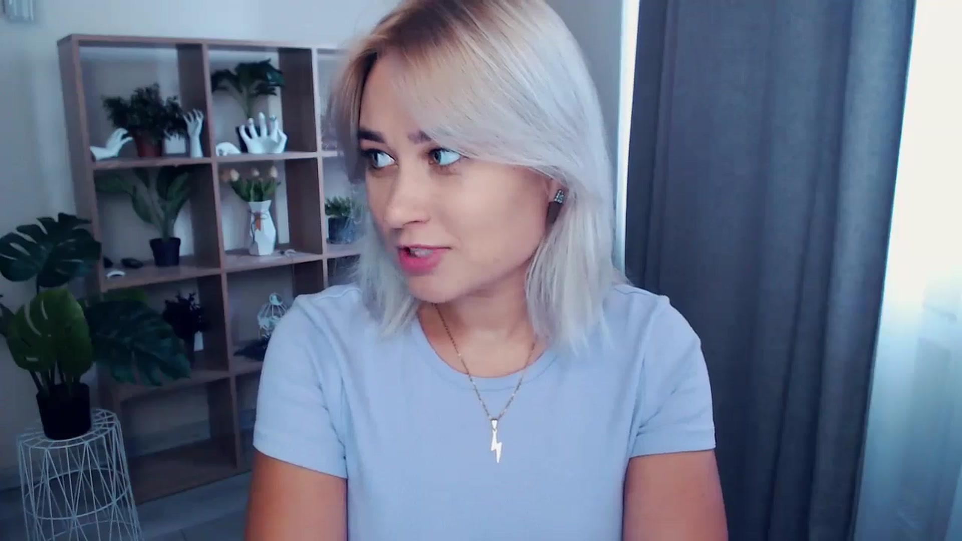 Gallery image thumbnail from Kukla_kolduna's myfreecams stream on, 06/23/2024, 12:16 image 13 of 20