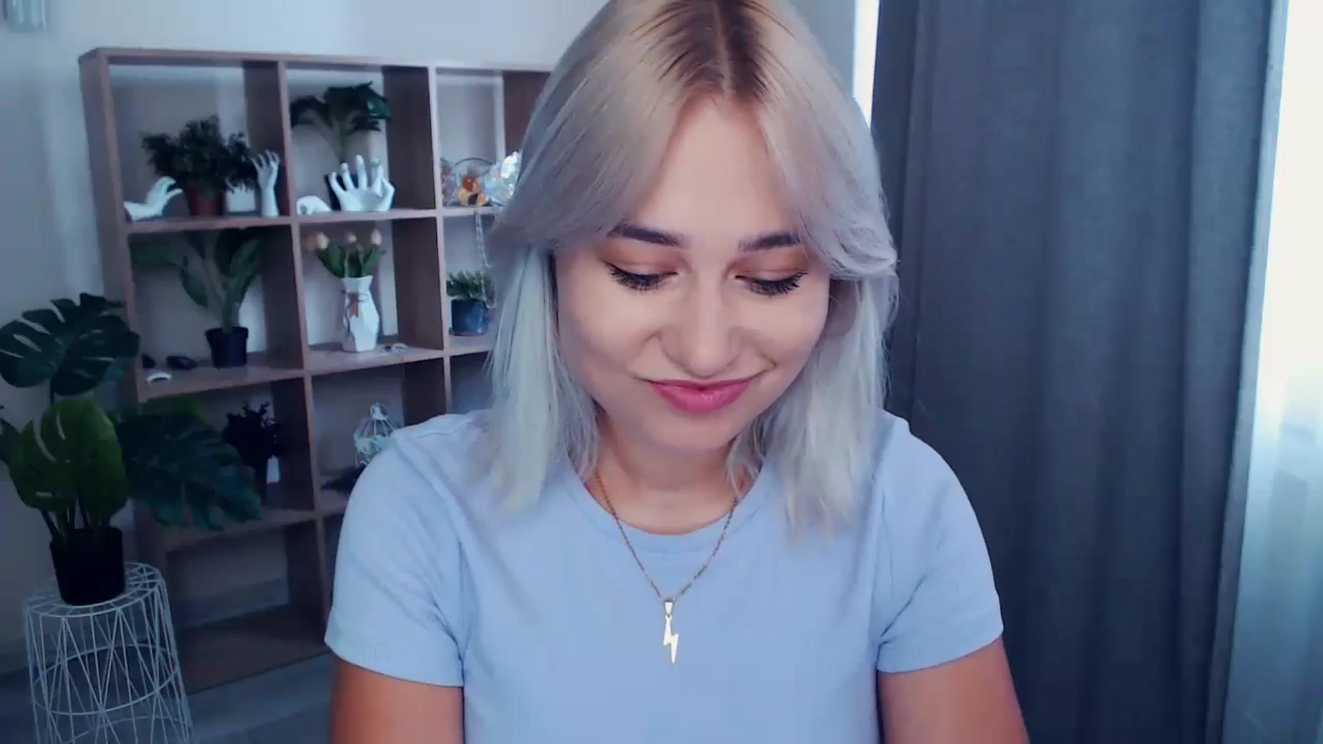 Gallery image thumbnail from Kukla_kolduna's myfreecams stream on, 06/23/2024, 12:43 image 2 of 20