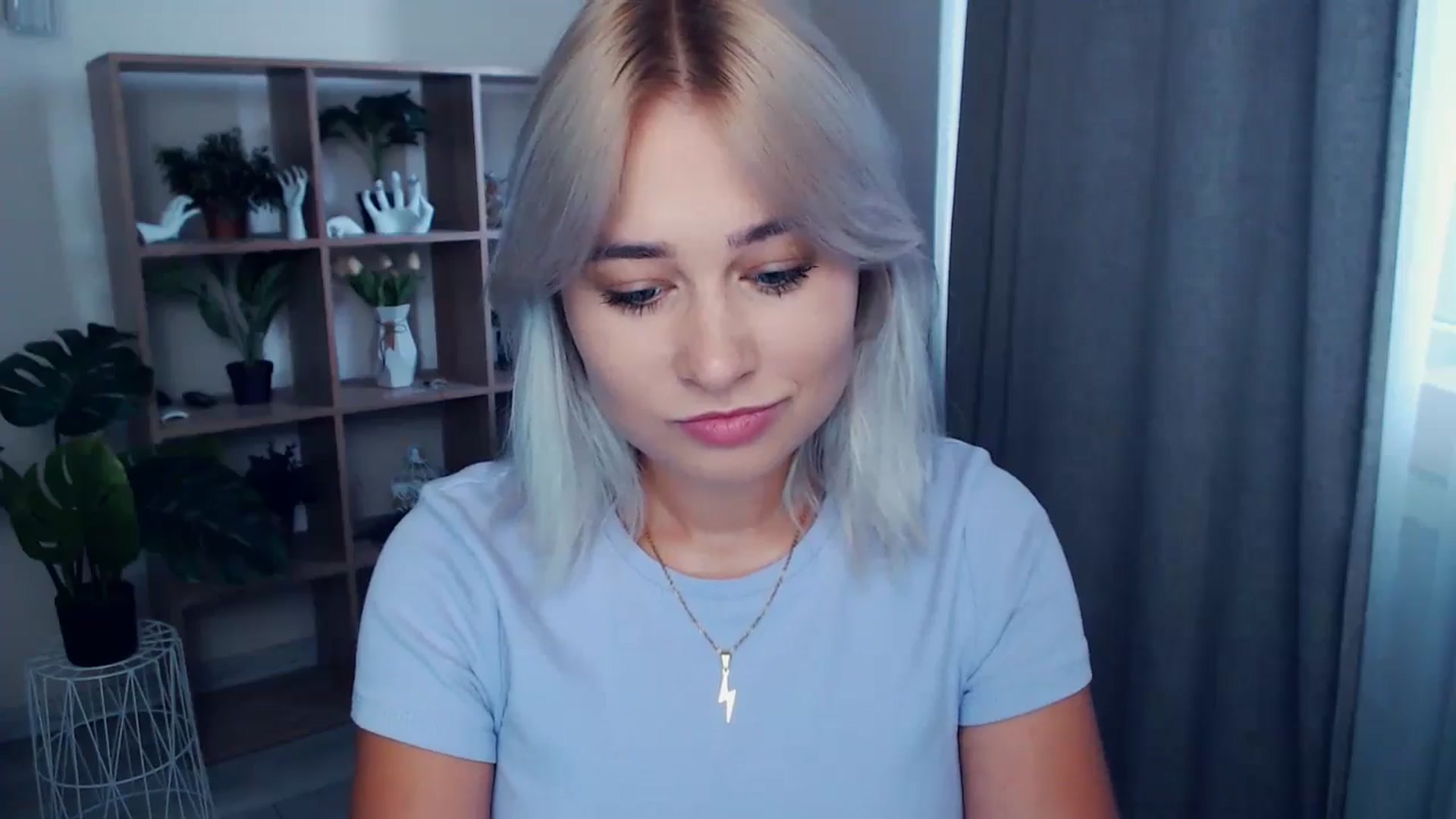 Gallery image thumbnail from Kukla_kolduna's myfreecams stream on, 06/23/2024, 12:43 image 3 of 20