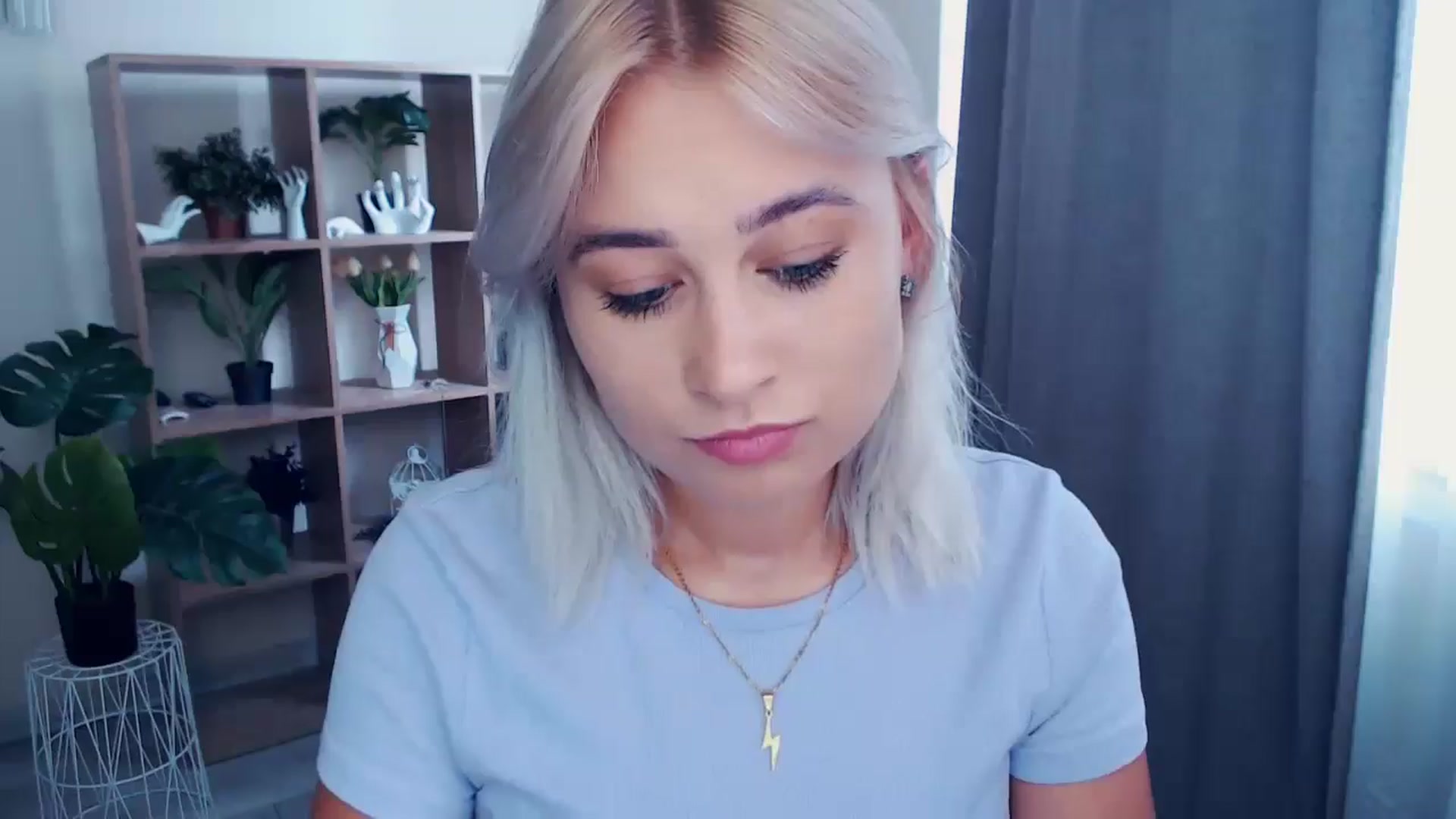 Gallery image thumbnail from Kukla_kolduna's myfreecams stream on, 06/23/2024, 12:43 image 18 of 20