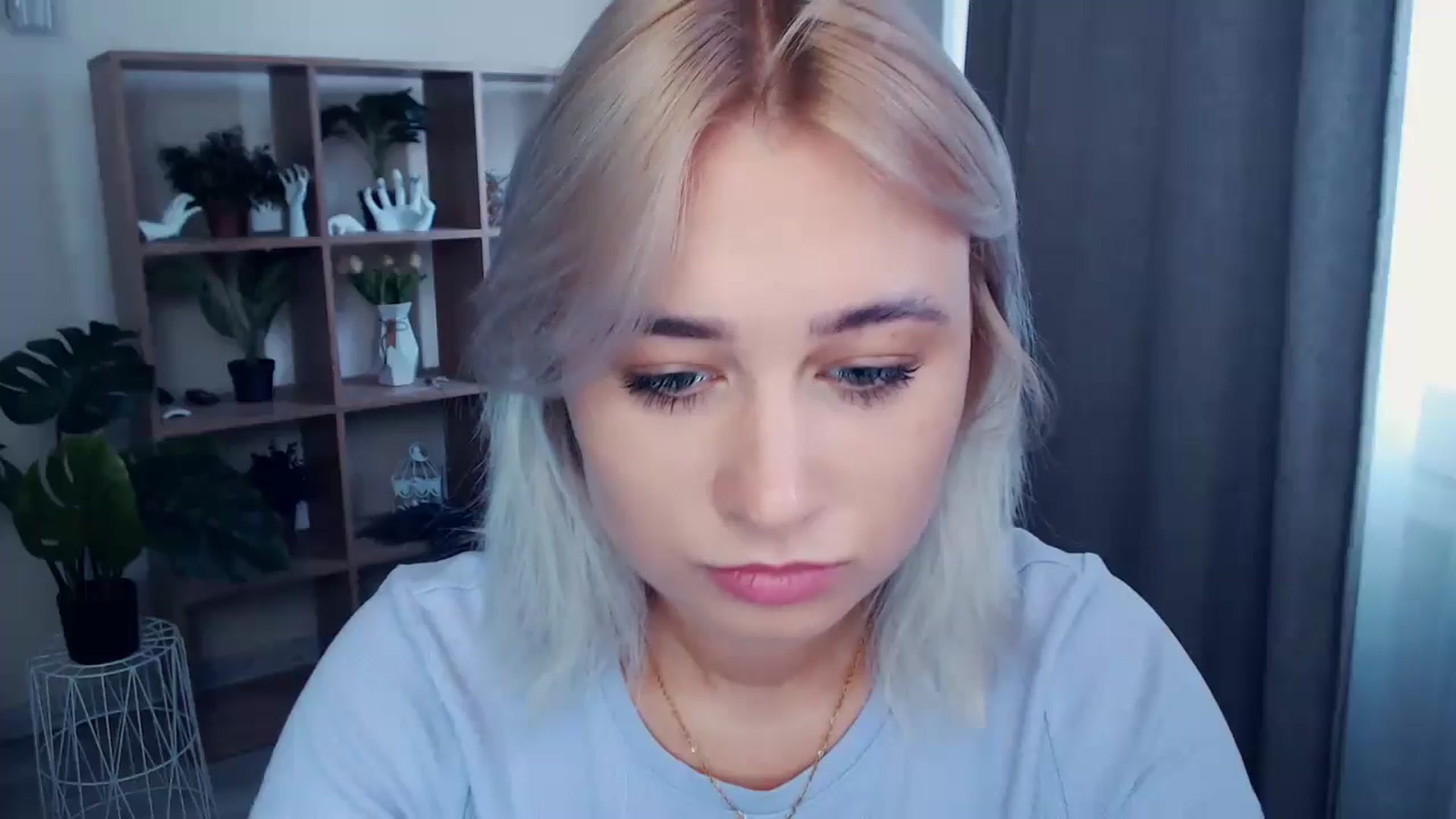 Gallery image thumbnail from Kukla_kolduna's myfreecams stream on, 06/23/2024, 13:13 image 12 of 20