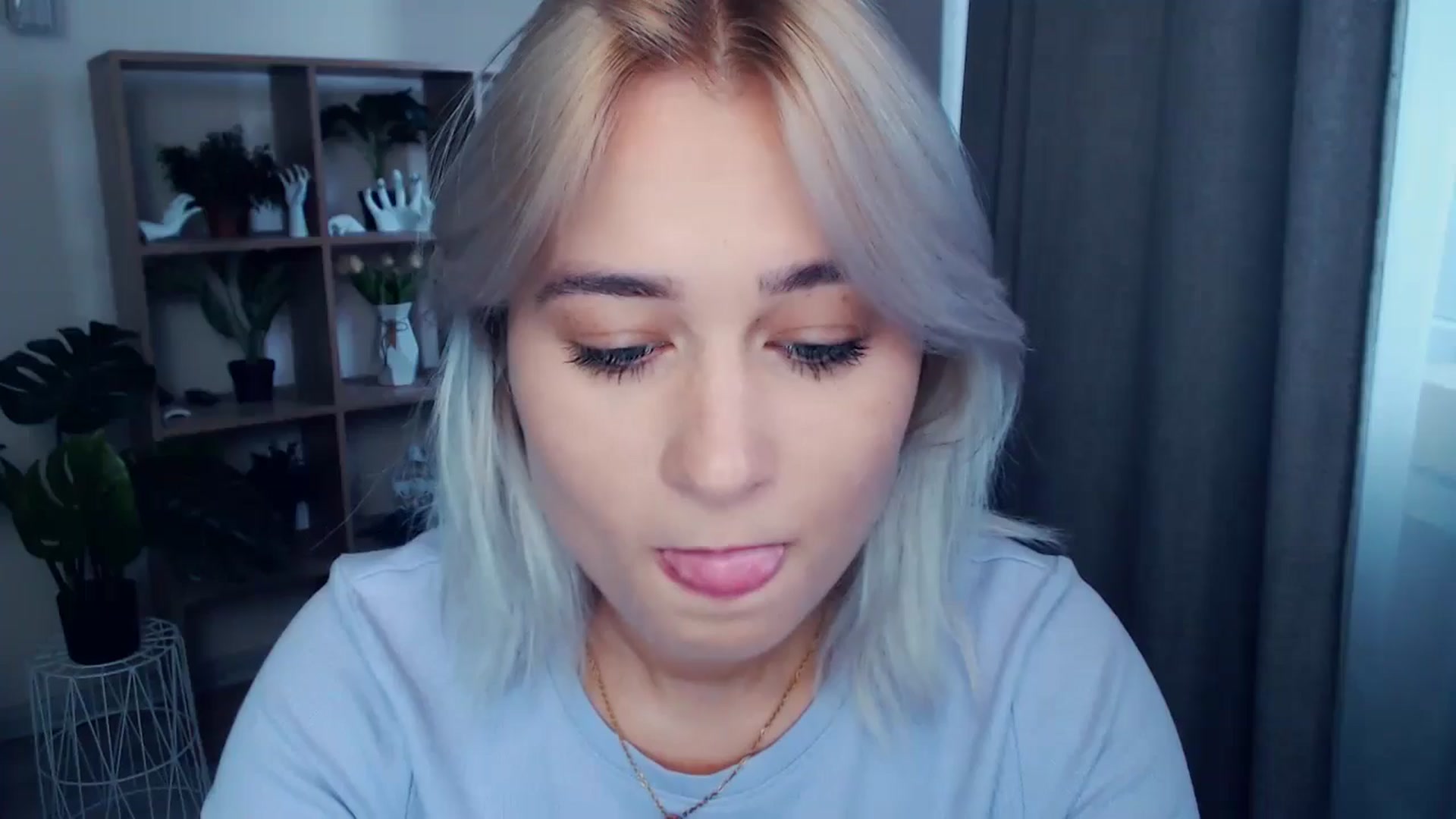Gallery image thumbnail from Kukla_kolduna's myfreecams stream on, 06/23/2024, 13:13 image 19 of 20