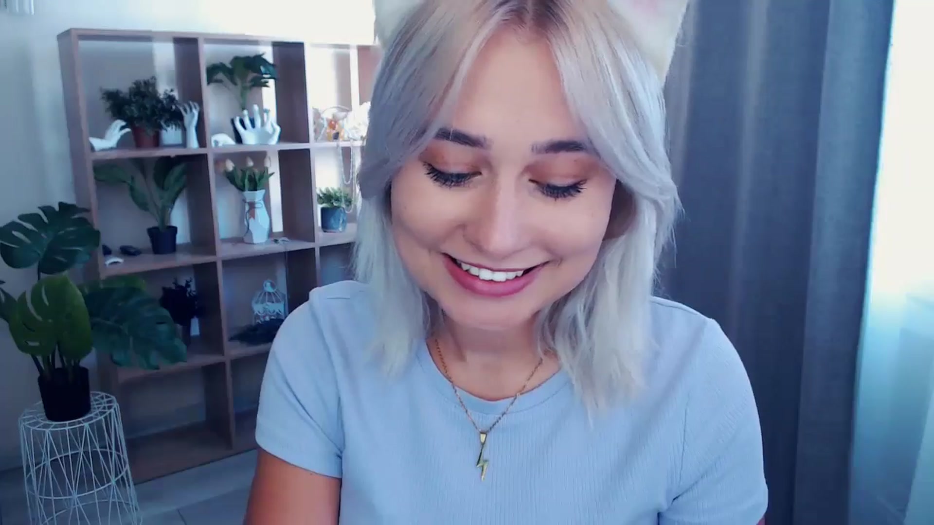 Gallery image thumbnail from Kukla_kolduna's myfreecams stream on, 06/23/2024, 15:07 image 19 of 20