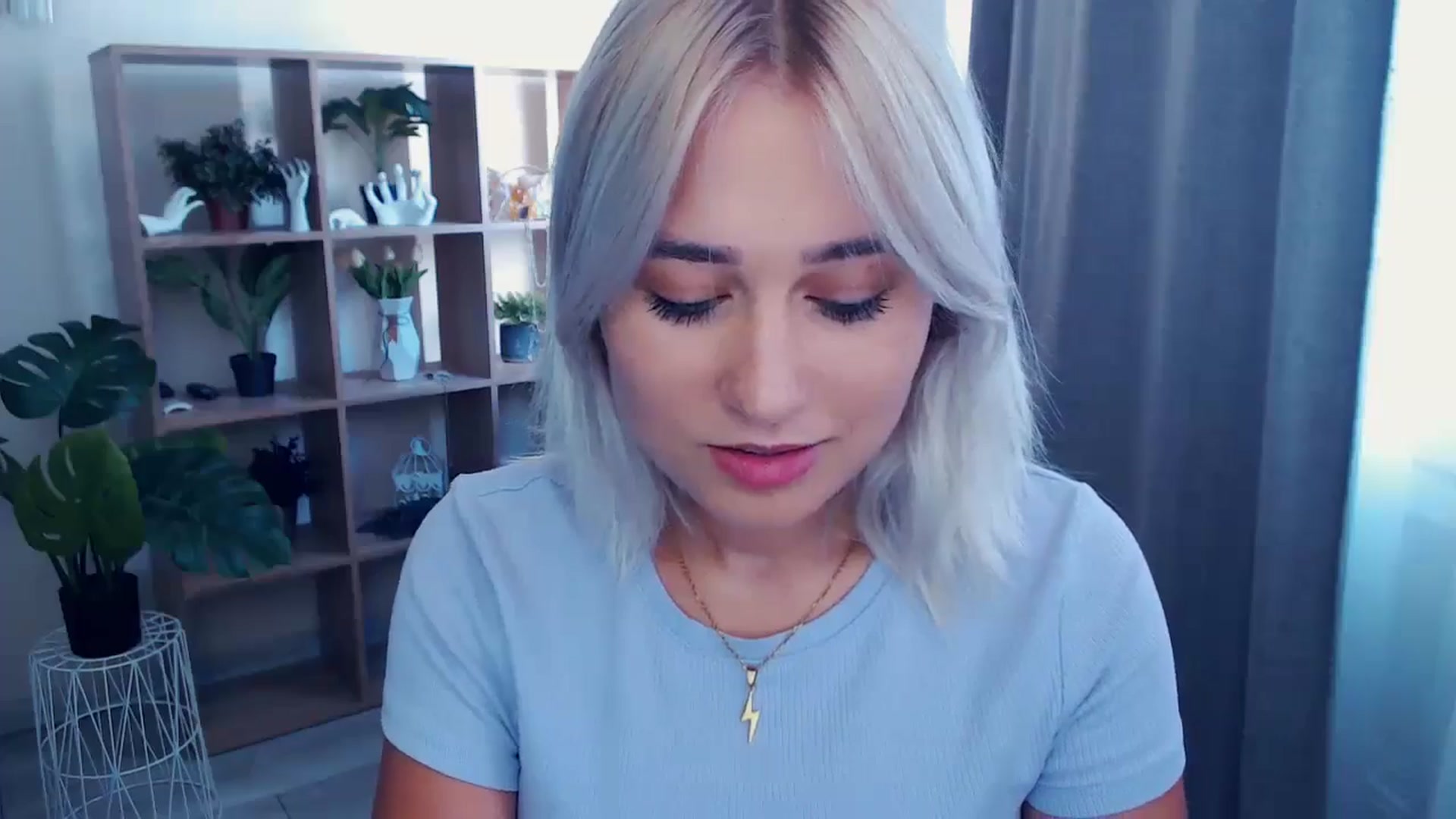 Gallery image thumbnail from Kukla_kolduna's myfreecams stream on, 06/23/2024, 15:07 image 15 of 20