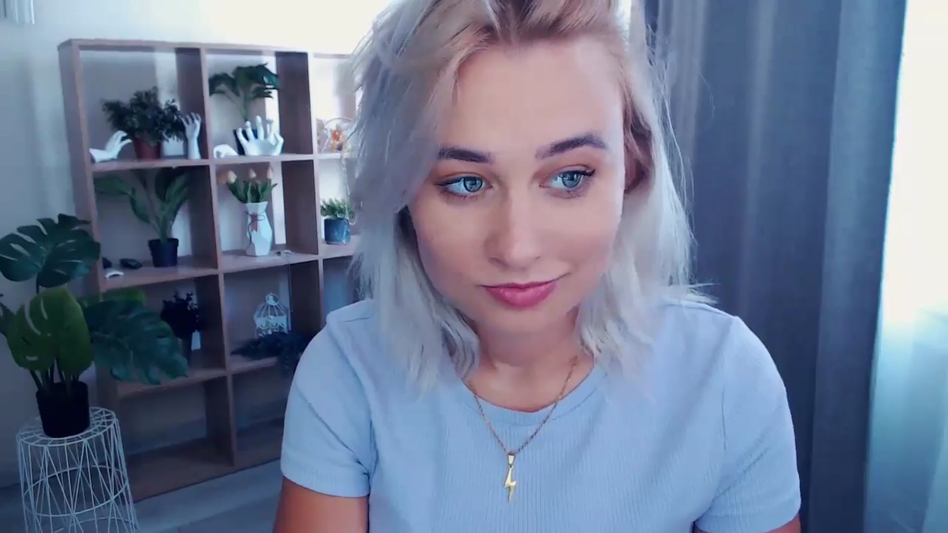 Gallery image thumbnail from Kukla_kolduna's myfreecams stream on, 06/23/2024, 15:07 image 4 of 20