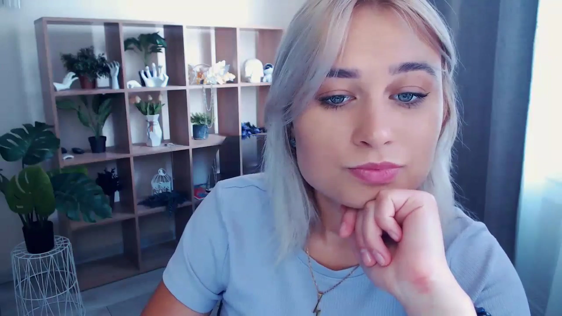Gallery image thumbnail from Kukla_kolduna's myfreecams stream on, 06/23/2024, 15:07 image 7 of 20