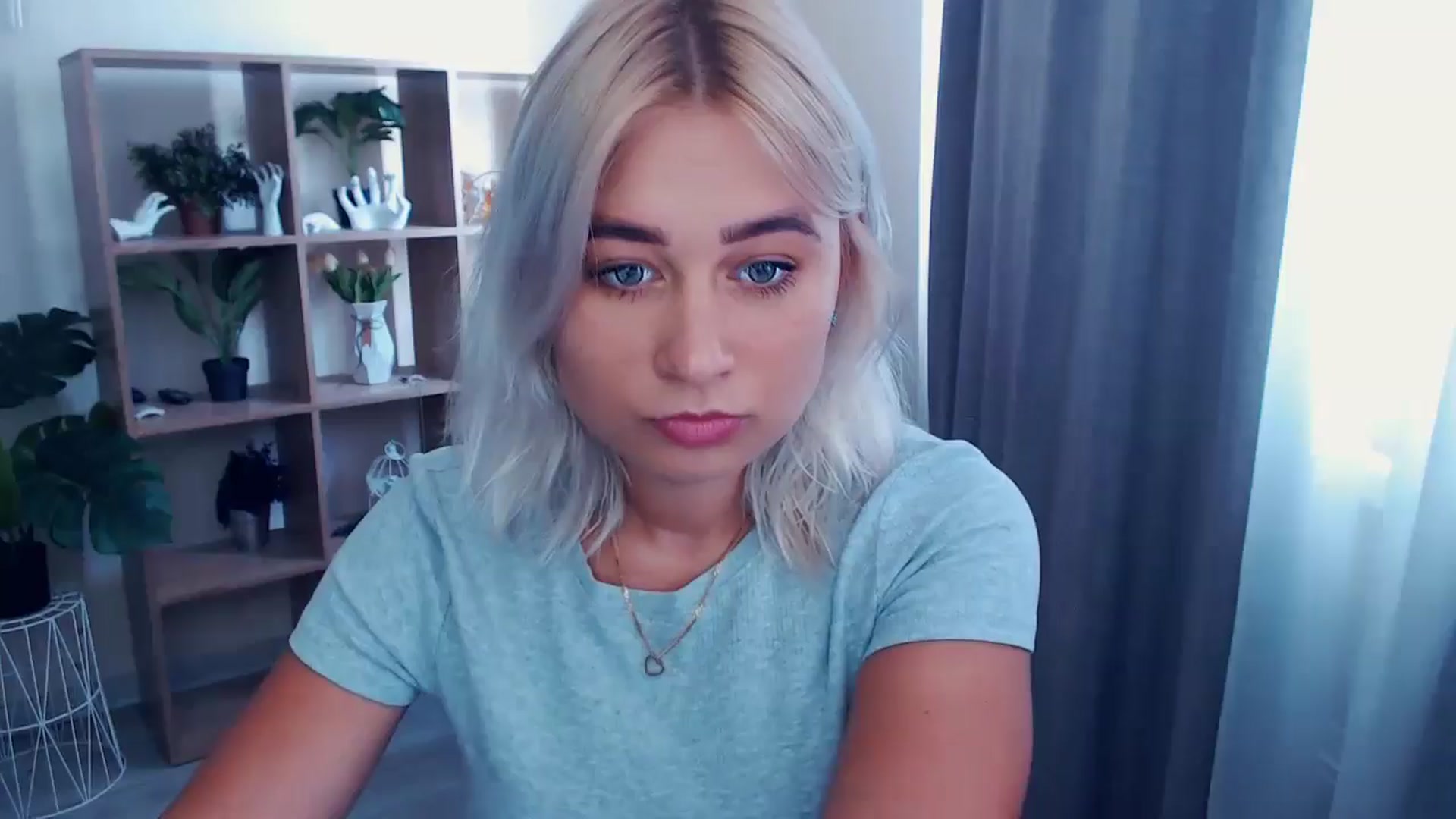Gallery image thumbnail from Kukla_kolduna's myfreecams stream on, 06/27/2024, 11:36 image 10 of 20