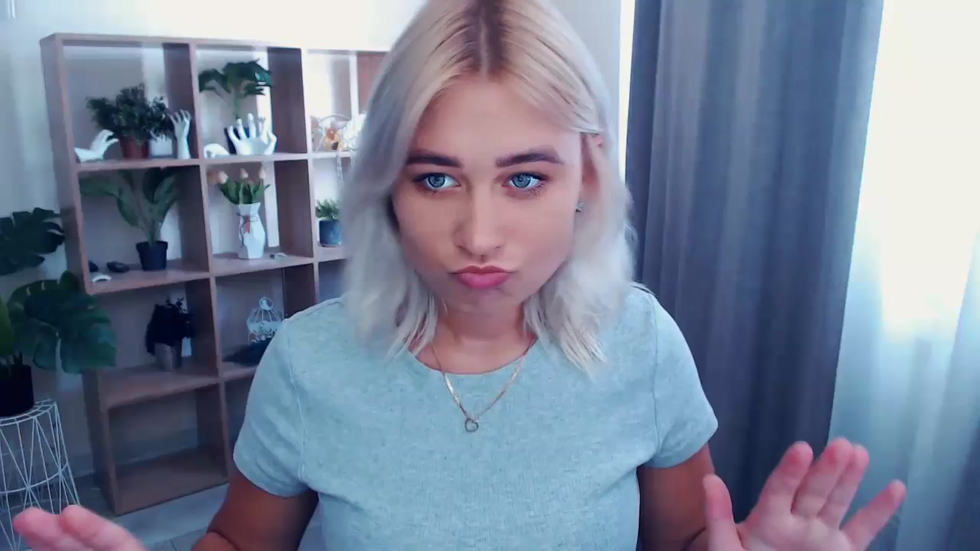 Gallery image thumbnail from Kukla_kolduna's myfreecams stream on, 06/27/2024, 11:36 image 15 of 20
