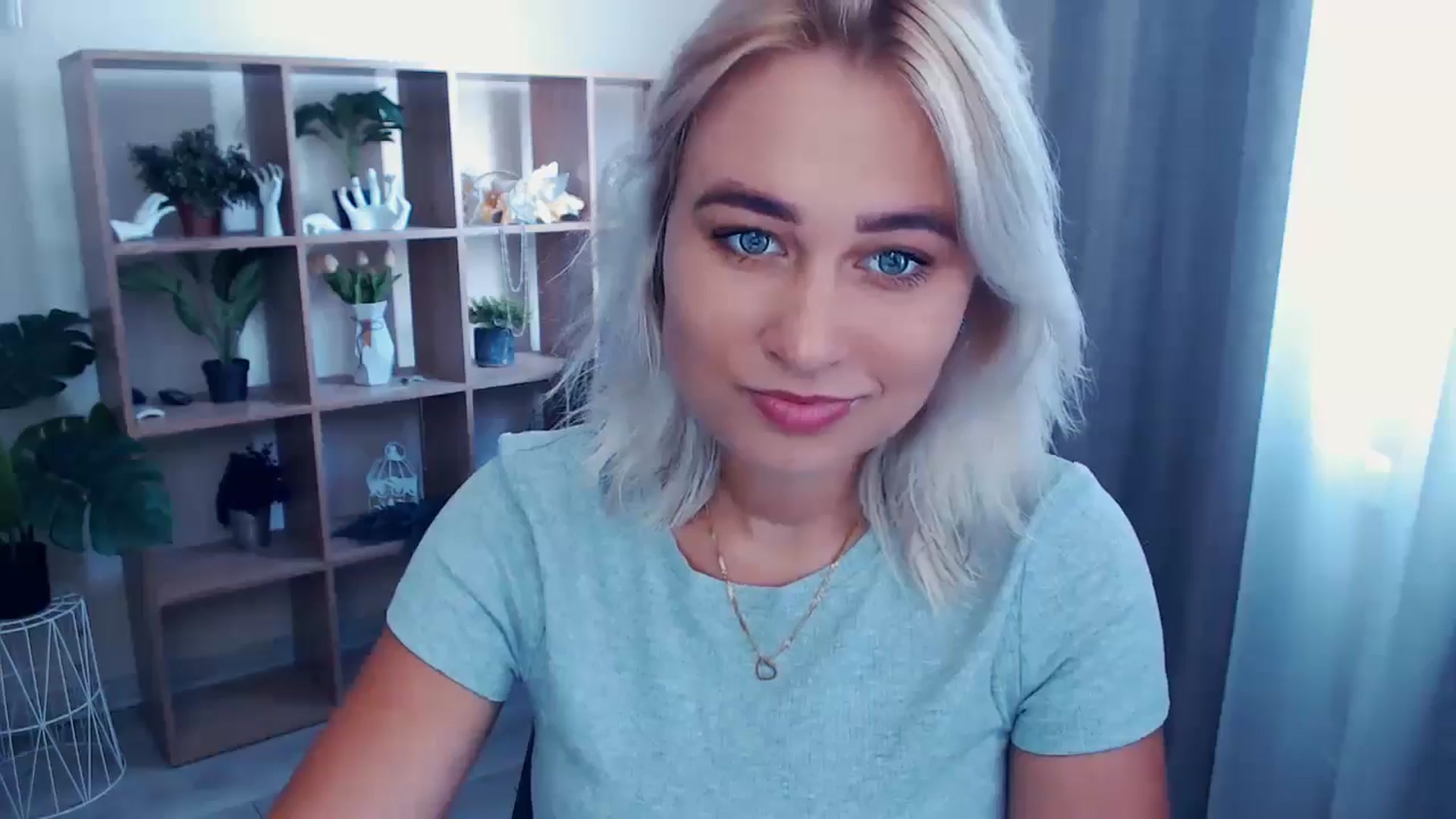 Gallery image thumbnail from Kukla_kolduna's myfreecams stream on, 06/27/2024, 11:36 image 2 of 20