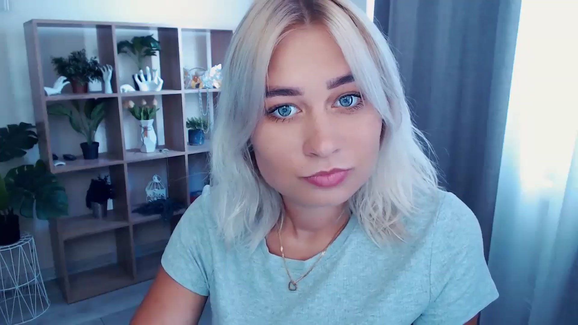 Gallery image thumbnail from Kukla_kolduna's myfreecams stream on, 06/27/2024, 12:31 image 5 of 20