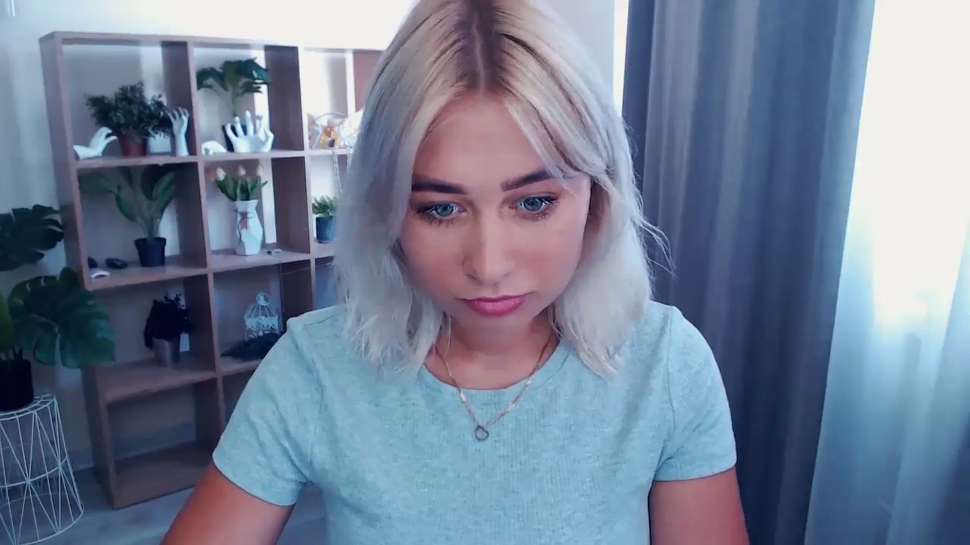 Gallery image thumbnail from Kukla_kolduna's myfreecams stream on, 06/27/2024, 12:31 image 18 of 20