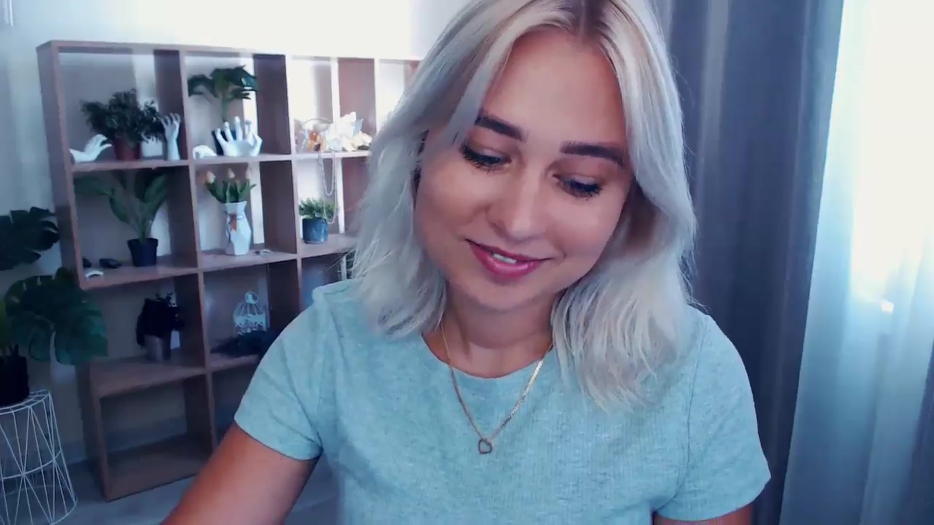Gallery image thumbnail from Kukla_kolduna's myfreecams stream on, 06/27/2024, 14:30 image 18 of 20