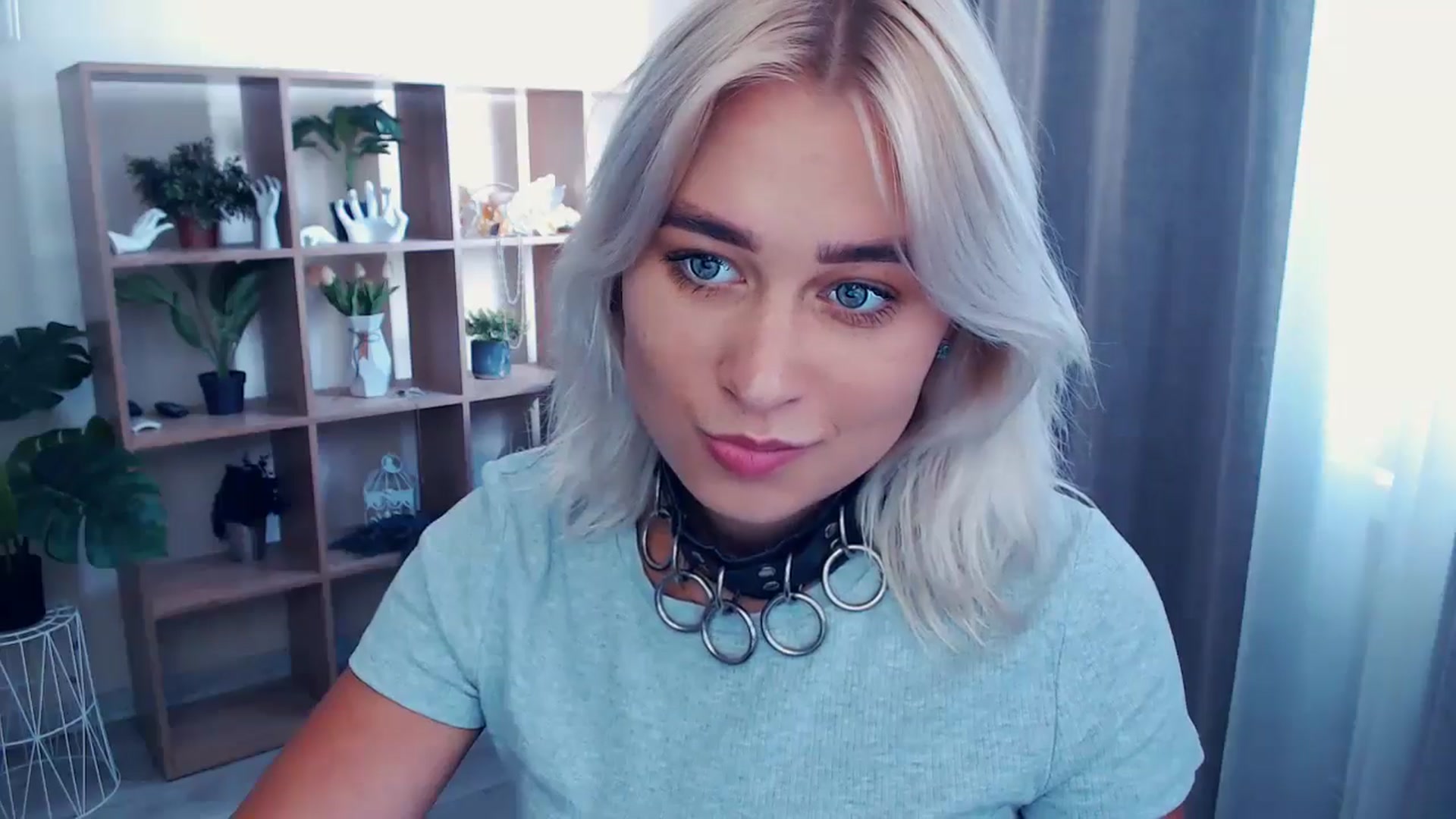 Gallery image thumbnail from Kukla_kolduna's myfreecams stream on, 06/27/2024, 14:30 image 17 of 20