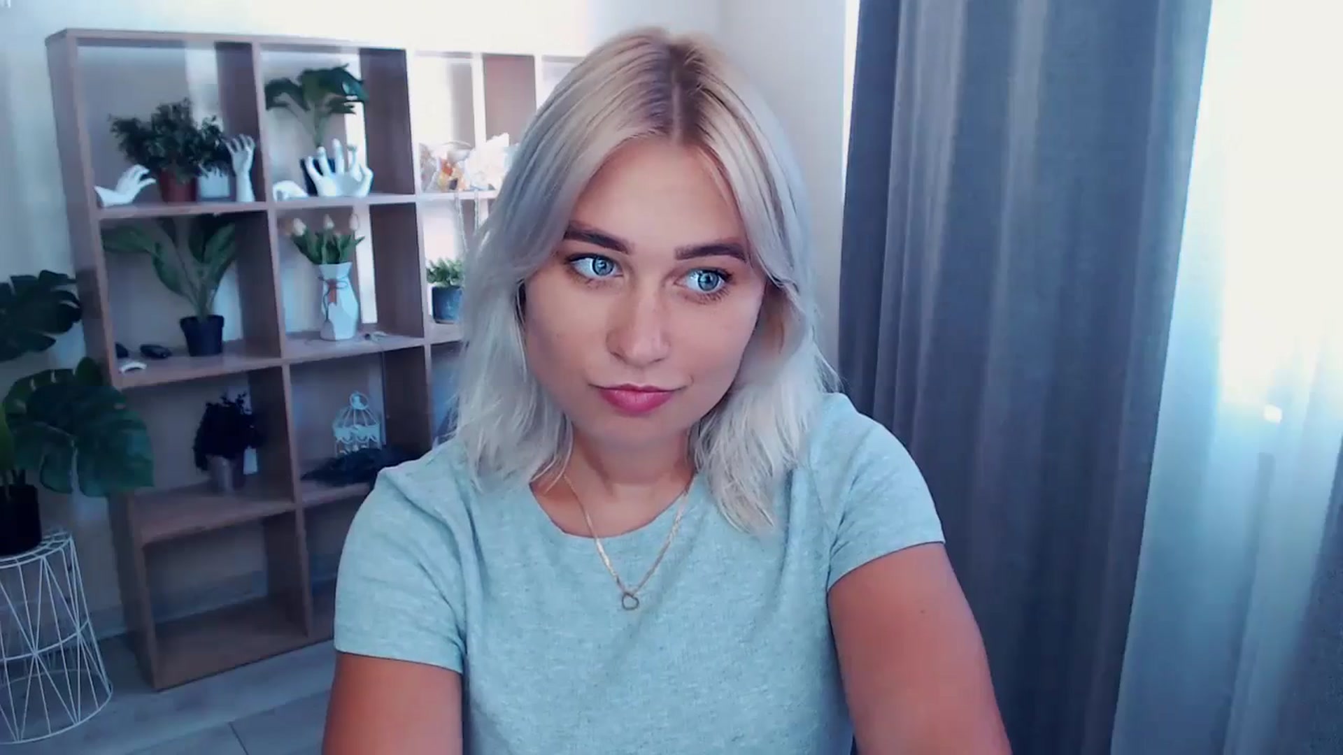 Gallery image thumbnail from Kukla_kolduna's myfreecams stream on, 06/27/2024, 15:14 image 17 of 20