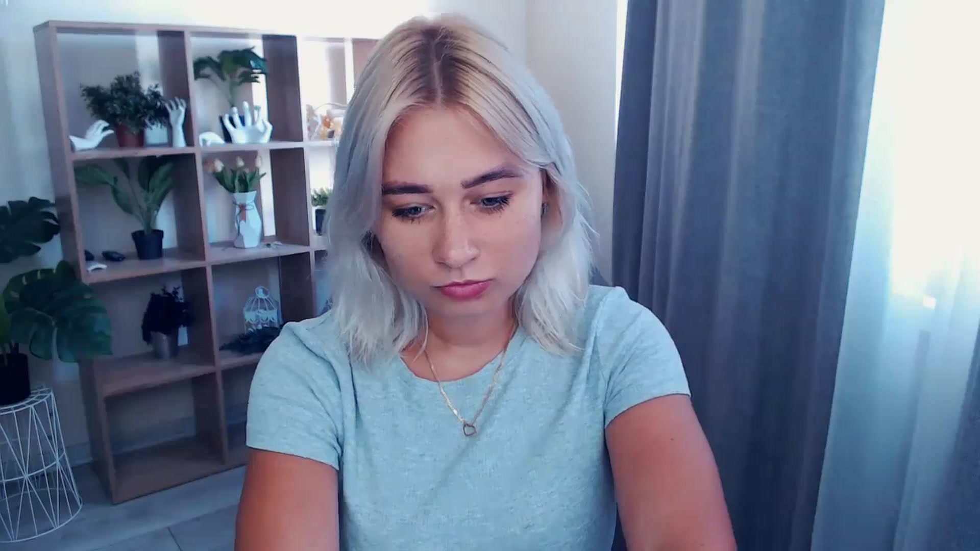 Gallery image thumbnail from Kukla_kolduna's myfreecams stream on, 06/27/2024, 15:14 image 12 of 20