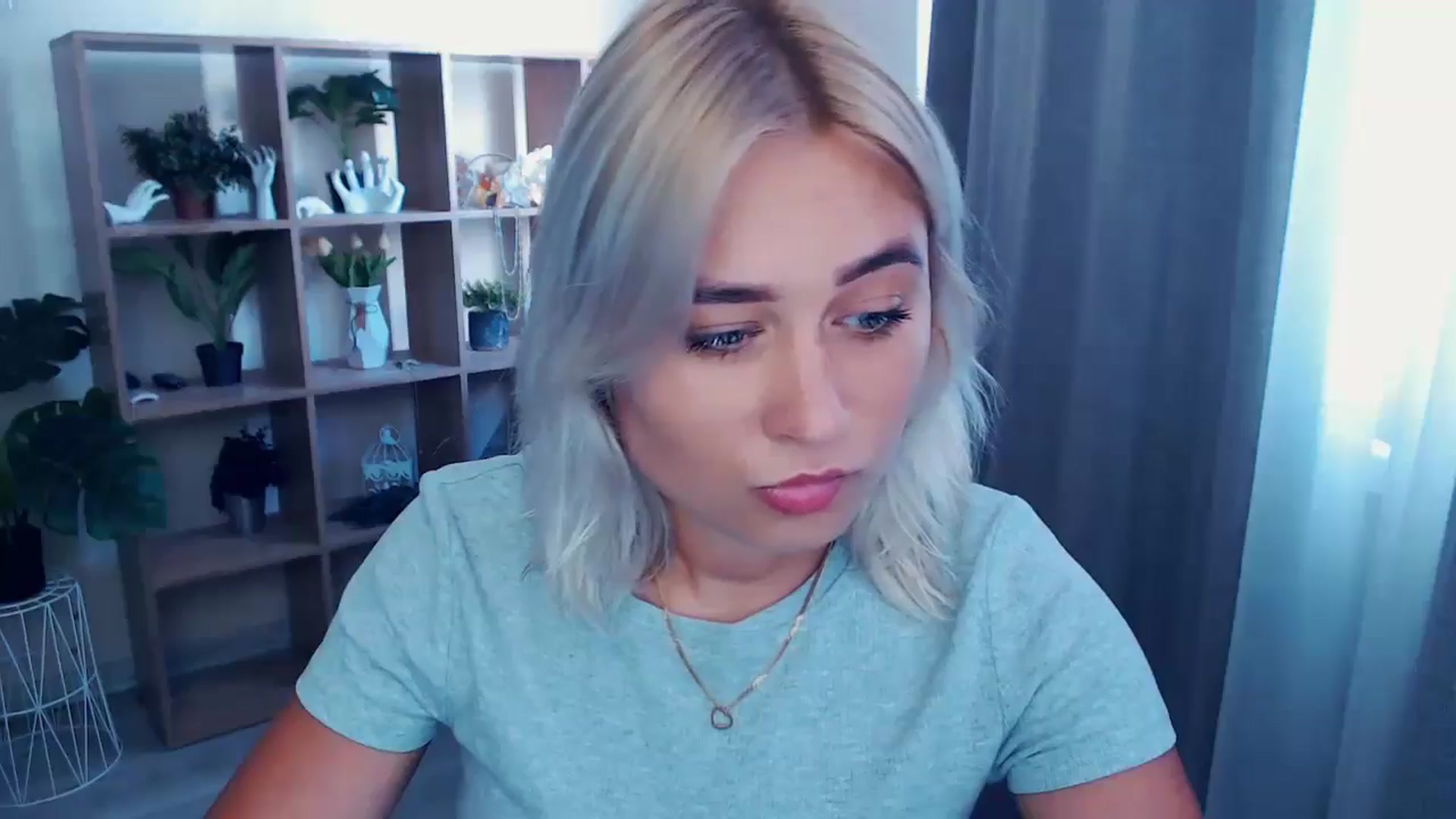 Gallery image thumbnail from Kukla_kolduna's myfreecams stream on, 06/27/2024, 15:14 image 5 of 20