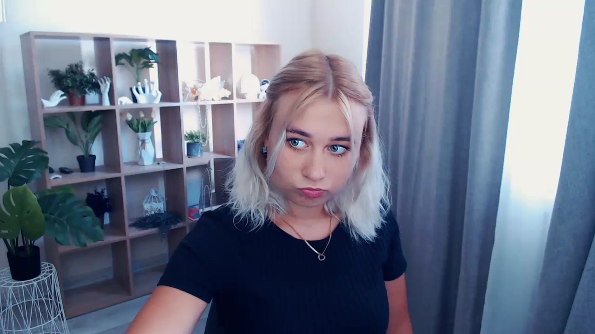 Gallery image thumbnail from Kukla_kolduna's myfreecams stream on, 06/28/2024, 14:51 image 20 of 20