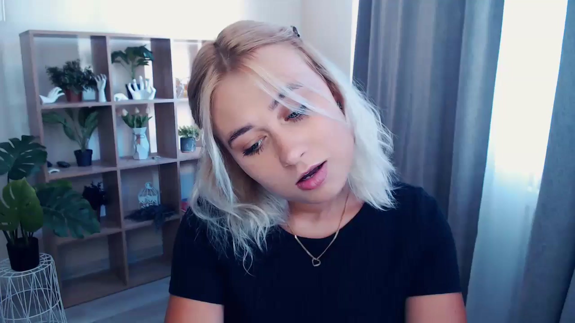 Gallery image thumbnail from Kukla_kolduna's myfreecams stream on, 06/28/2024, 15:28 image 20 of 20