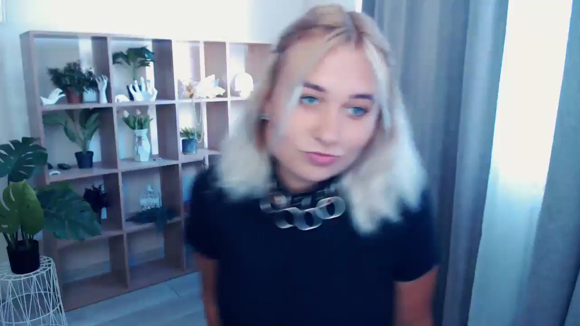 Gallery image thumbnail from Kukla_kolduna's myfreecams stream on, 06/28/2024, 15:28 image 10 of 20