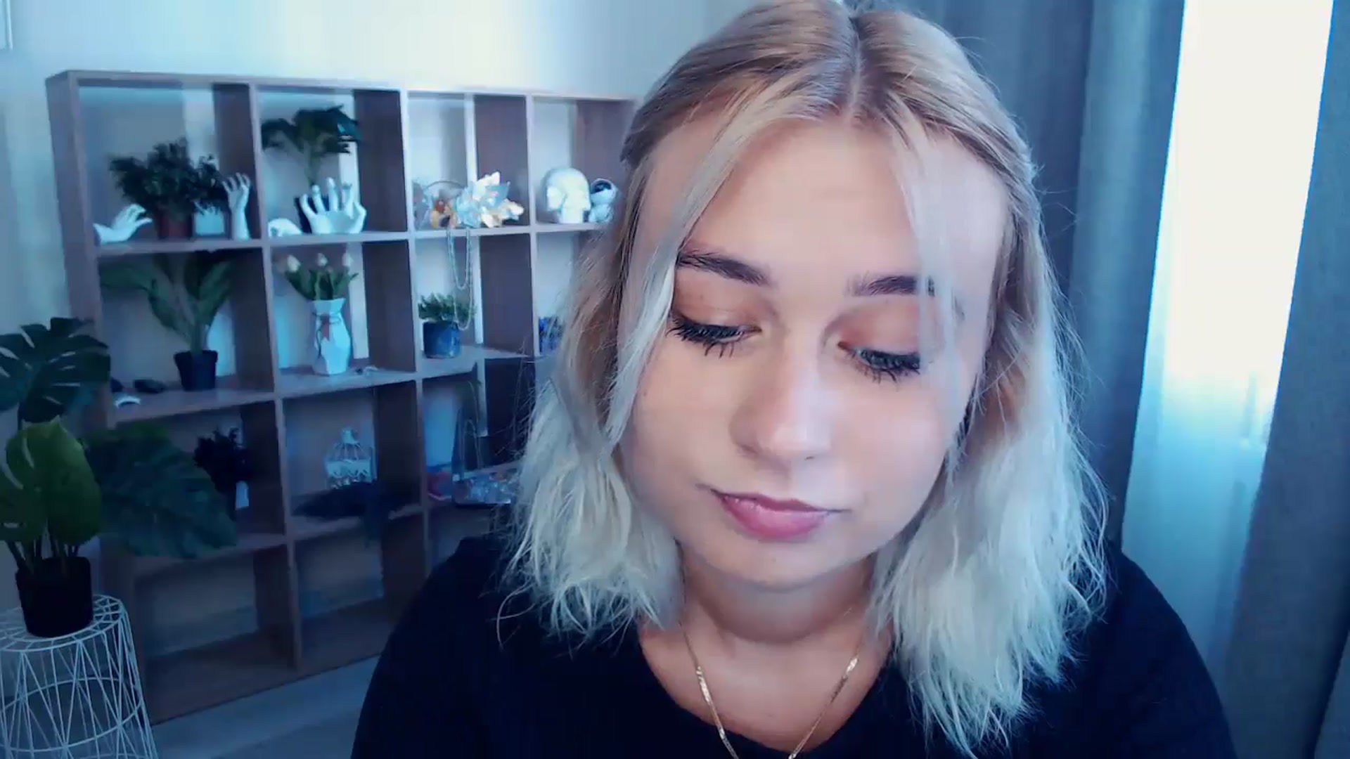 Gallery image thumbnail from Kukla_kolduna's myfreecams stream on, 06/28/2024, 15:28 image 16 of 20