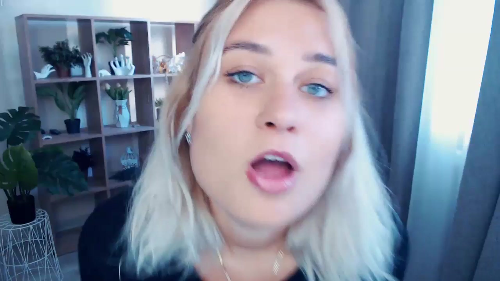 Gallery image thumbnail from Kukla_kolduna's myfreecams stream on, 06/28/2024, 17:42 image 1 of 20