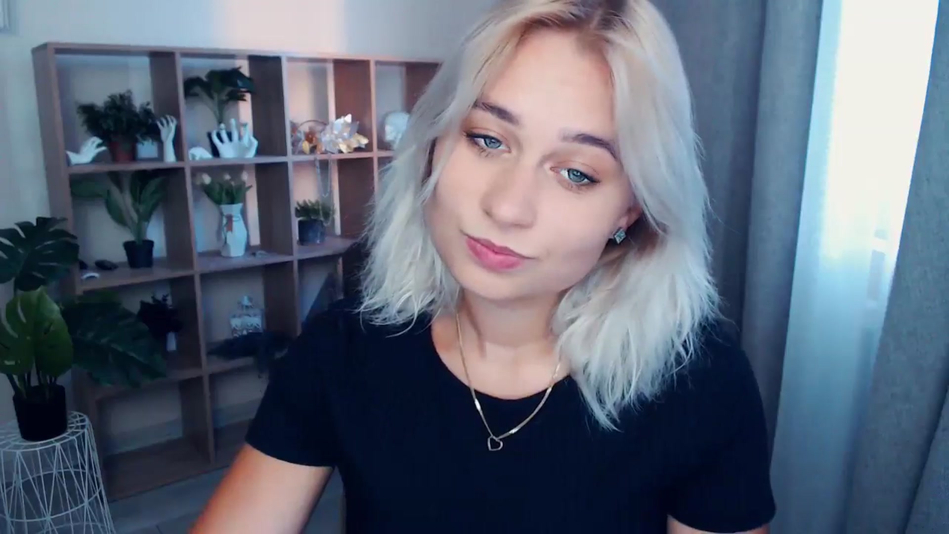 Gallery image thumbnail from Kukla_kolduna's myfreecams stream on, 06/28/2024, 17:42 image 20 of 20