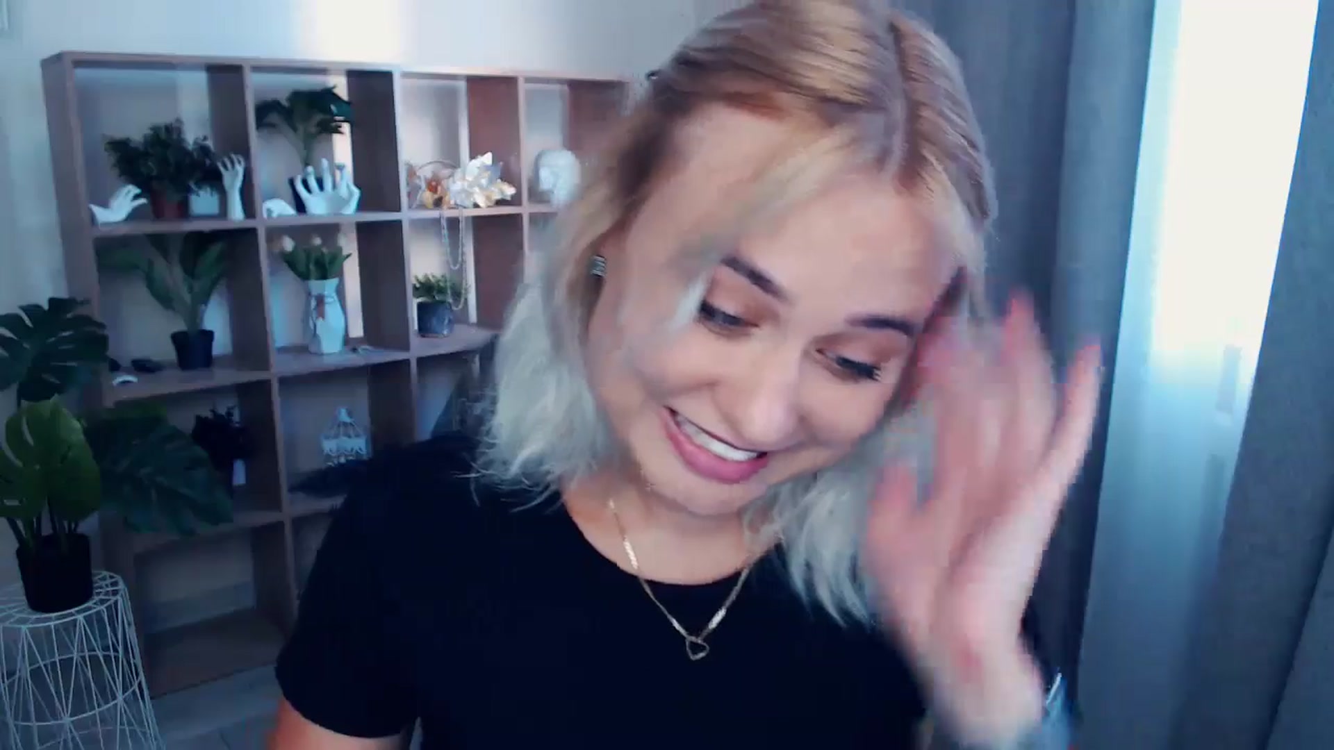 Gallery image thumbnail from Kukla_kolduna's myfreecams stream on, 06/28/2024, 17:42 image 14 of 20