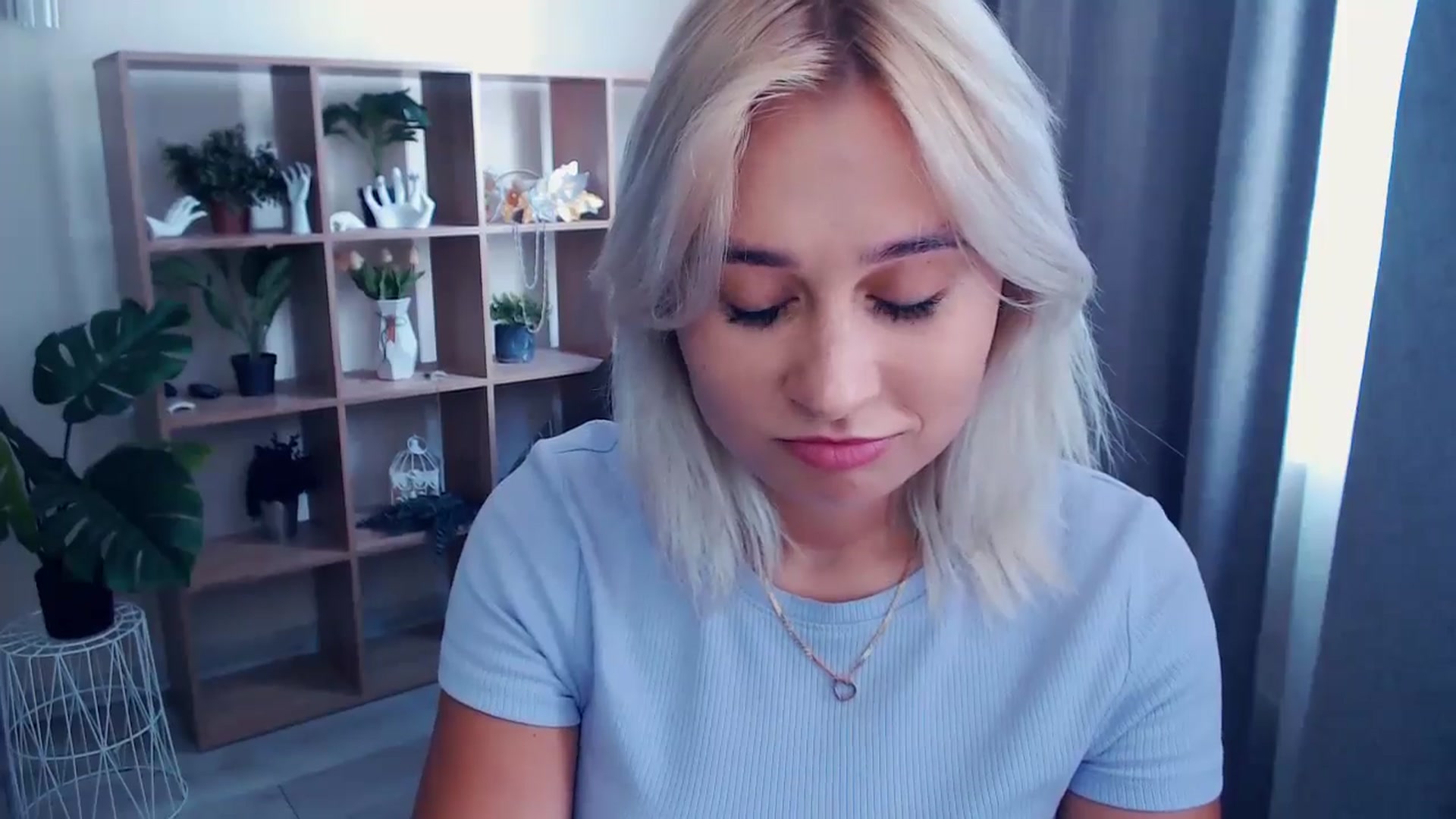 Gallery image thumbnail from Kukla_kolduna's myfreecams stream on, 06/29/2024, 11:12 image 16 of 20