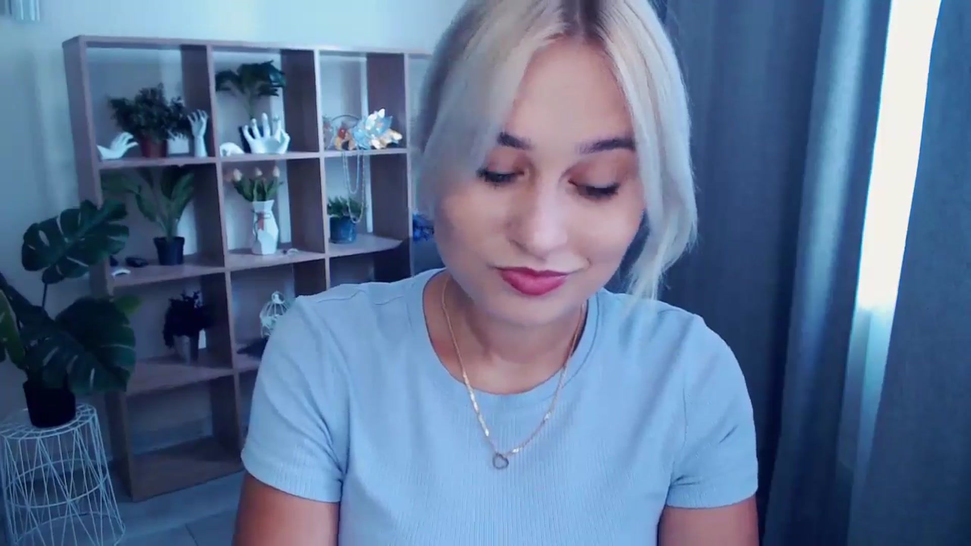 Gallery image thumbnail from Kukla_kolduna's myfreecams stream on, 06/29/2024, 11:12 image 3 of 20
