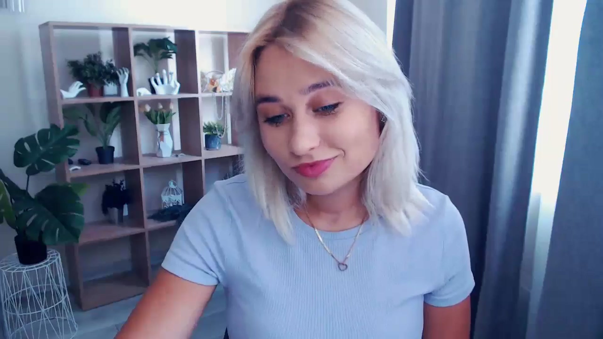 Gallery image thumbnail from Kukla_kolduna's myfreecams stream on, 06/29/2024, 11:12 image 13 of 20