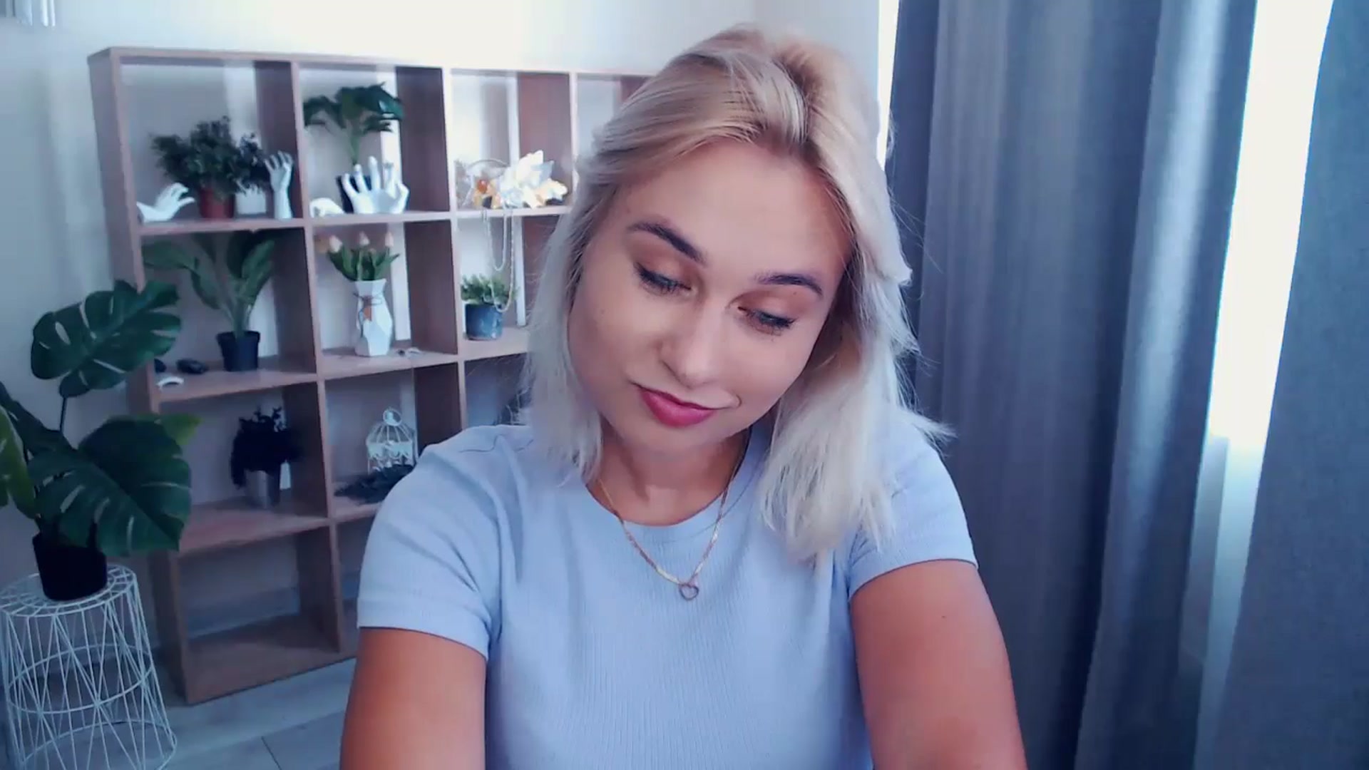 Gallery image thumbnail from Kukla_kolduna's myfreecams stream on, 06/29/2024, 11:27 image 15 of 20