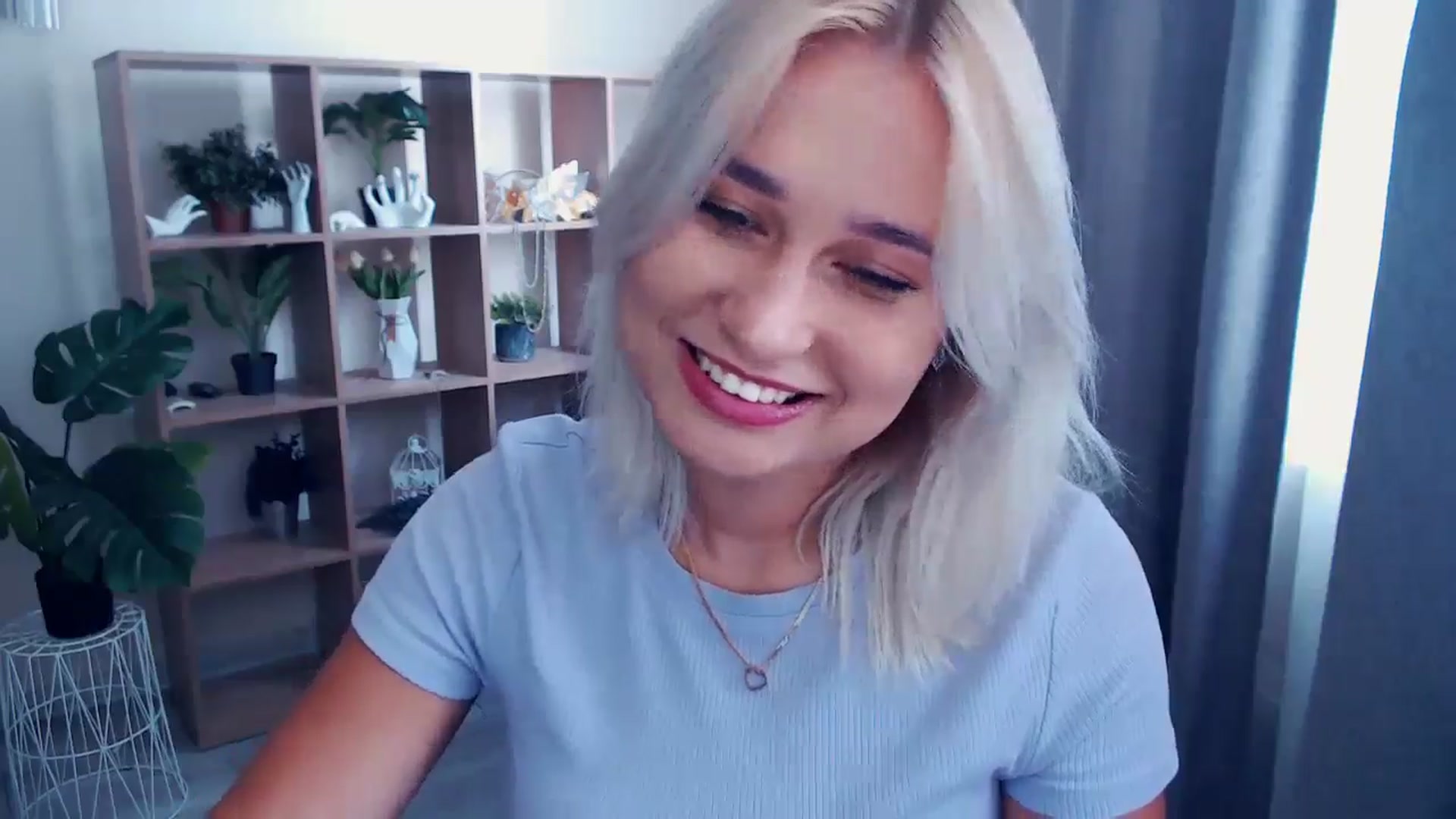 Gallery image thumbnail from Kukla_kolduna's myfreecams stream on, 06/29/2024, 11:27 image 5 of 20