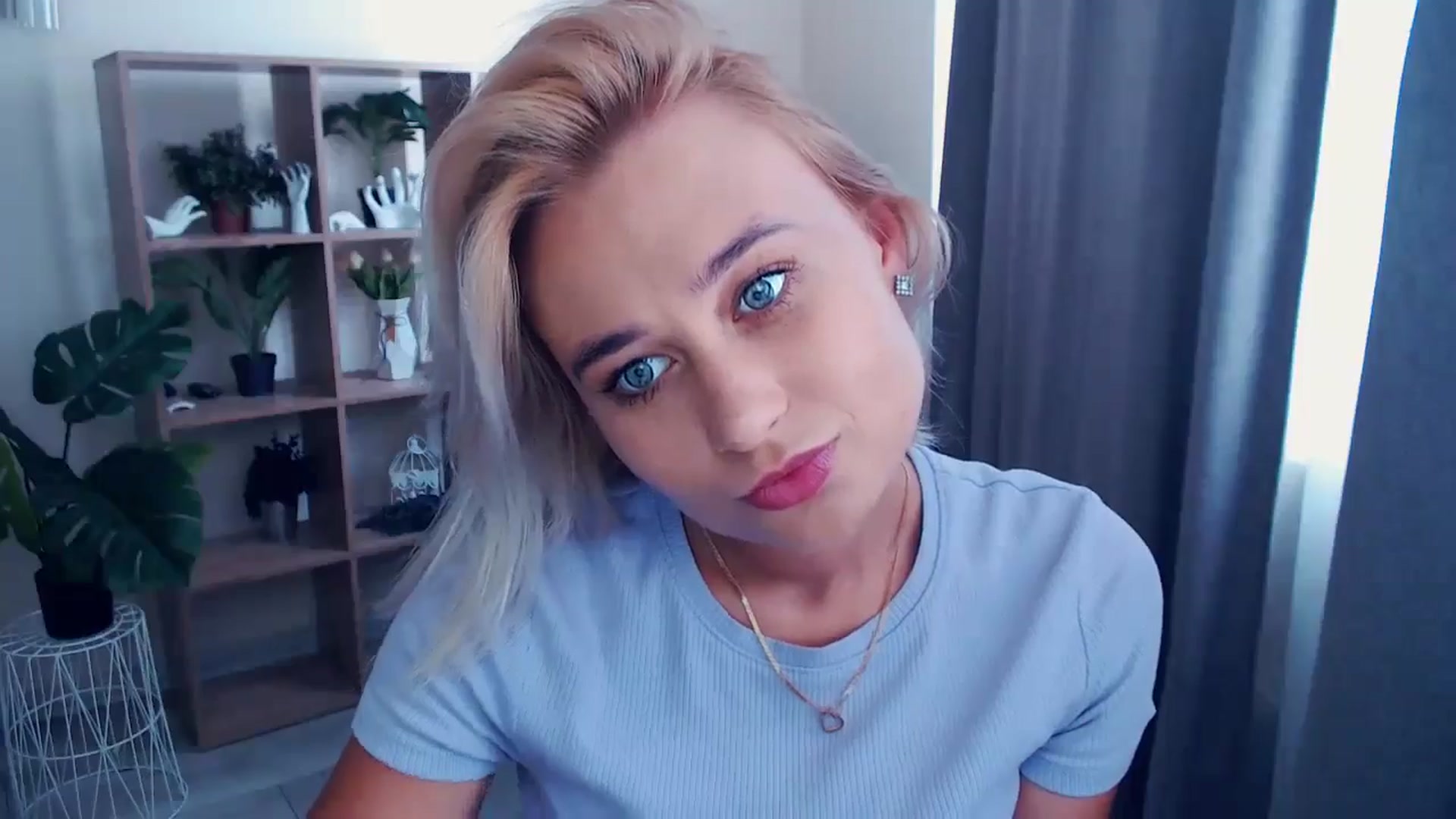 Gallery image thumbnail from Kukla_kolduna's myfreecams stream on, 06/29/2024, 11:27 image 8 of 20