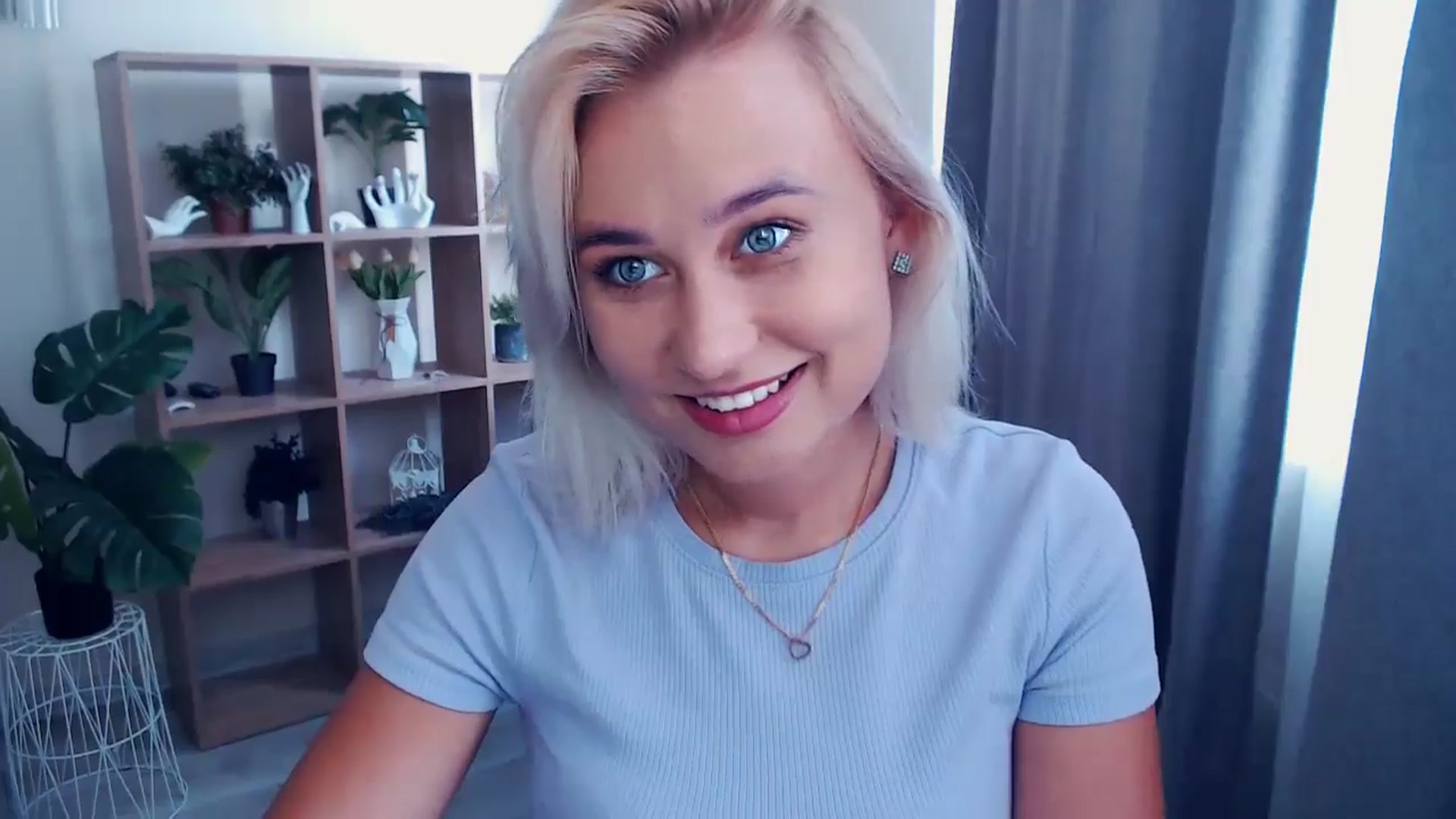 Gallery image thumbnail from Kukla_kolduna's myfreecams stream on, 06/29/2024, 11:27 image 10 of 20