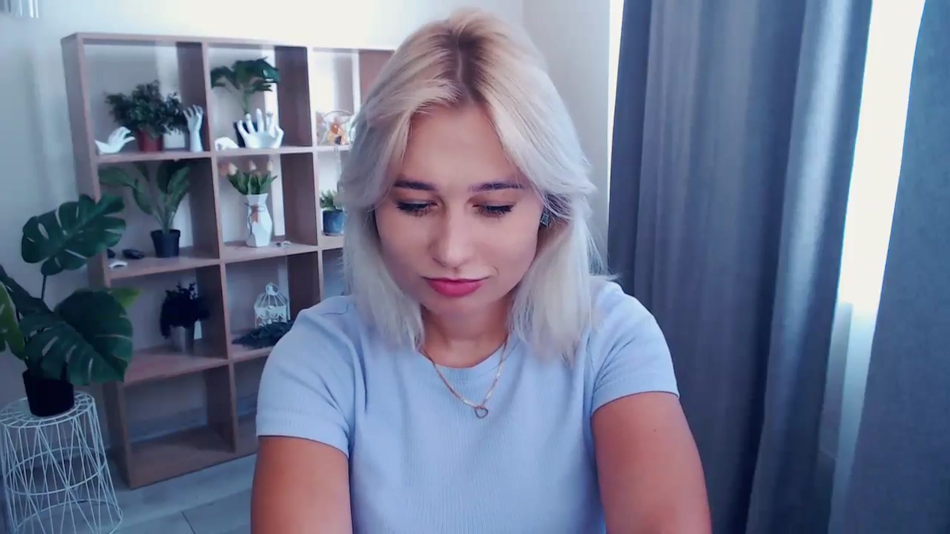 Gallery image thumbnail from Kukla_kolduna's myfreecams stream on, 06/29/2024, 11:27 image 16 of 20