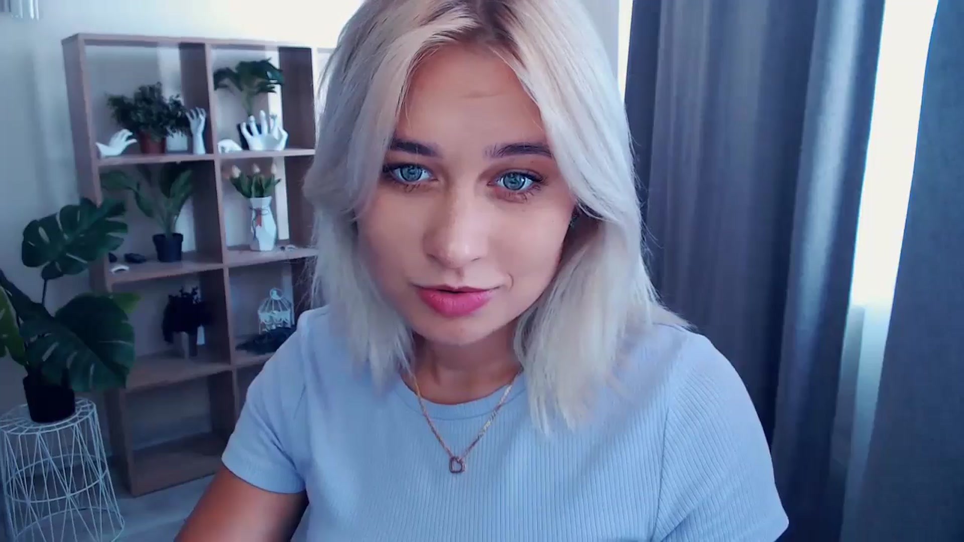 Gallery image thumbnail from Kukla_kolduna's myfreecams stream on, 06/29/2024, 11:42 image 10 of 20